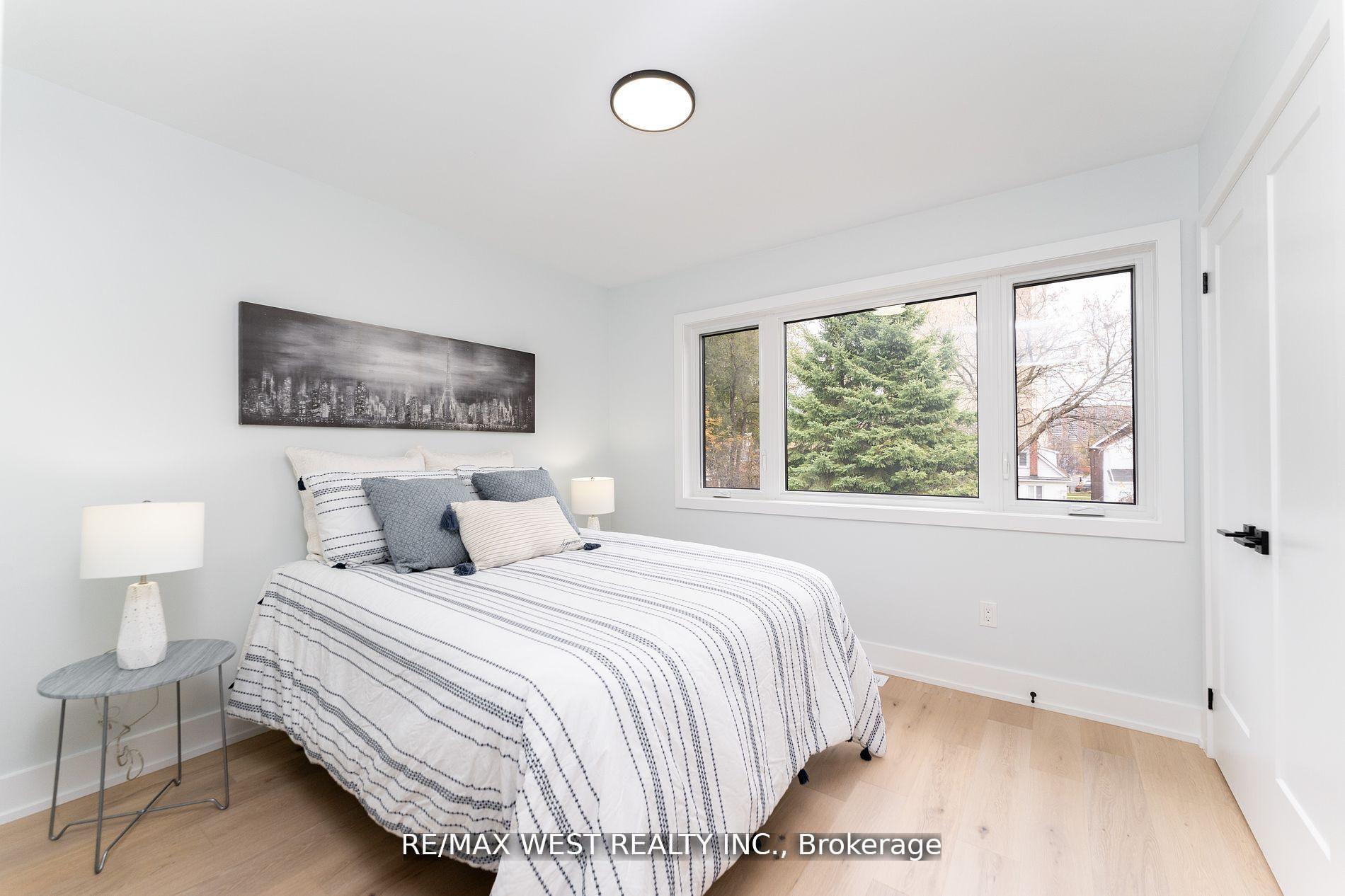 Photo 18 of Unit Upper Unit, 411 Main Street, Toronto, Woodbine-Lumsden — HOMEH
