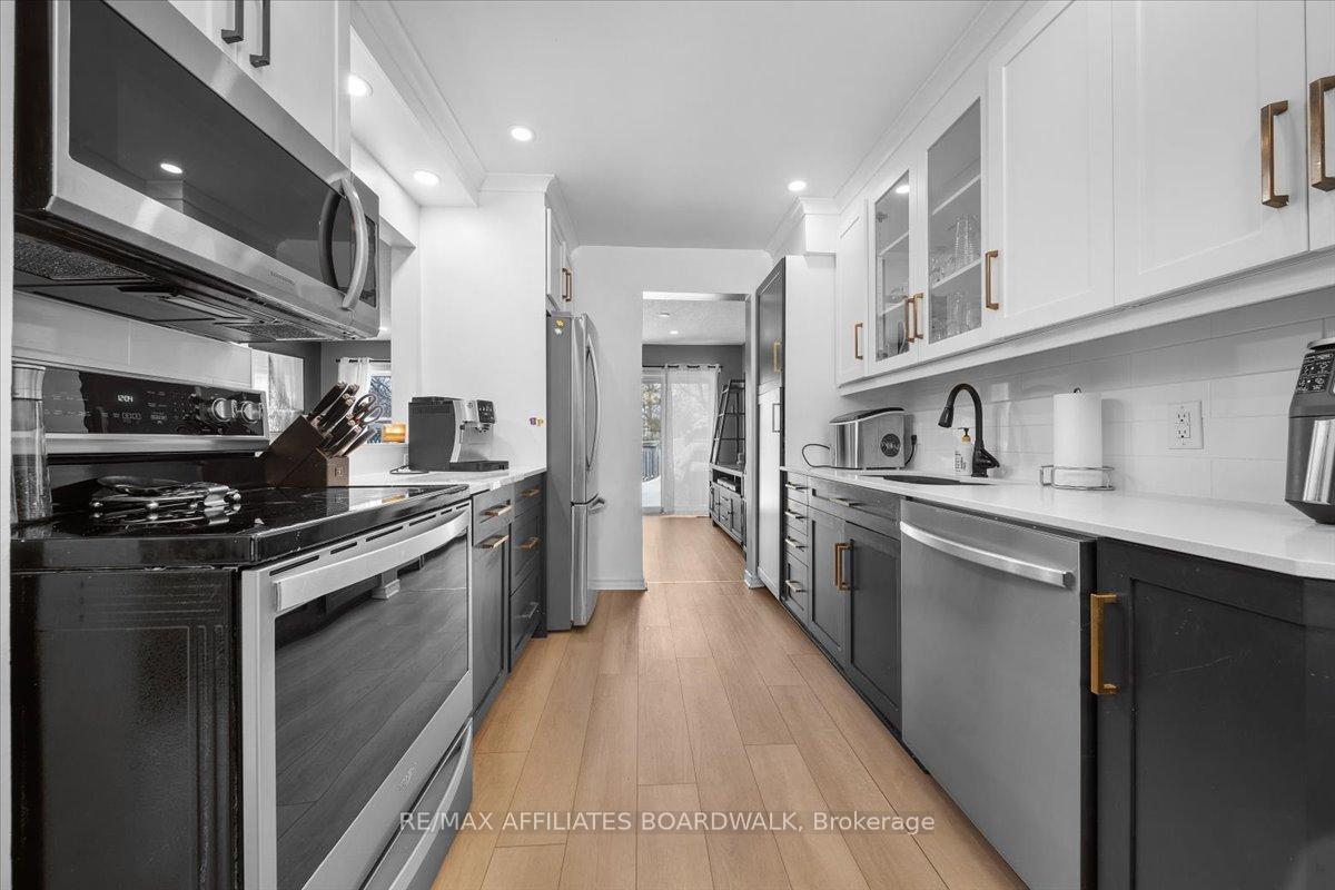 Photo 6 of 174 Woodpark Way, Ottawa, Barrhaven - Longfields — HOMEH