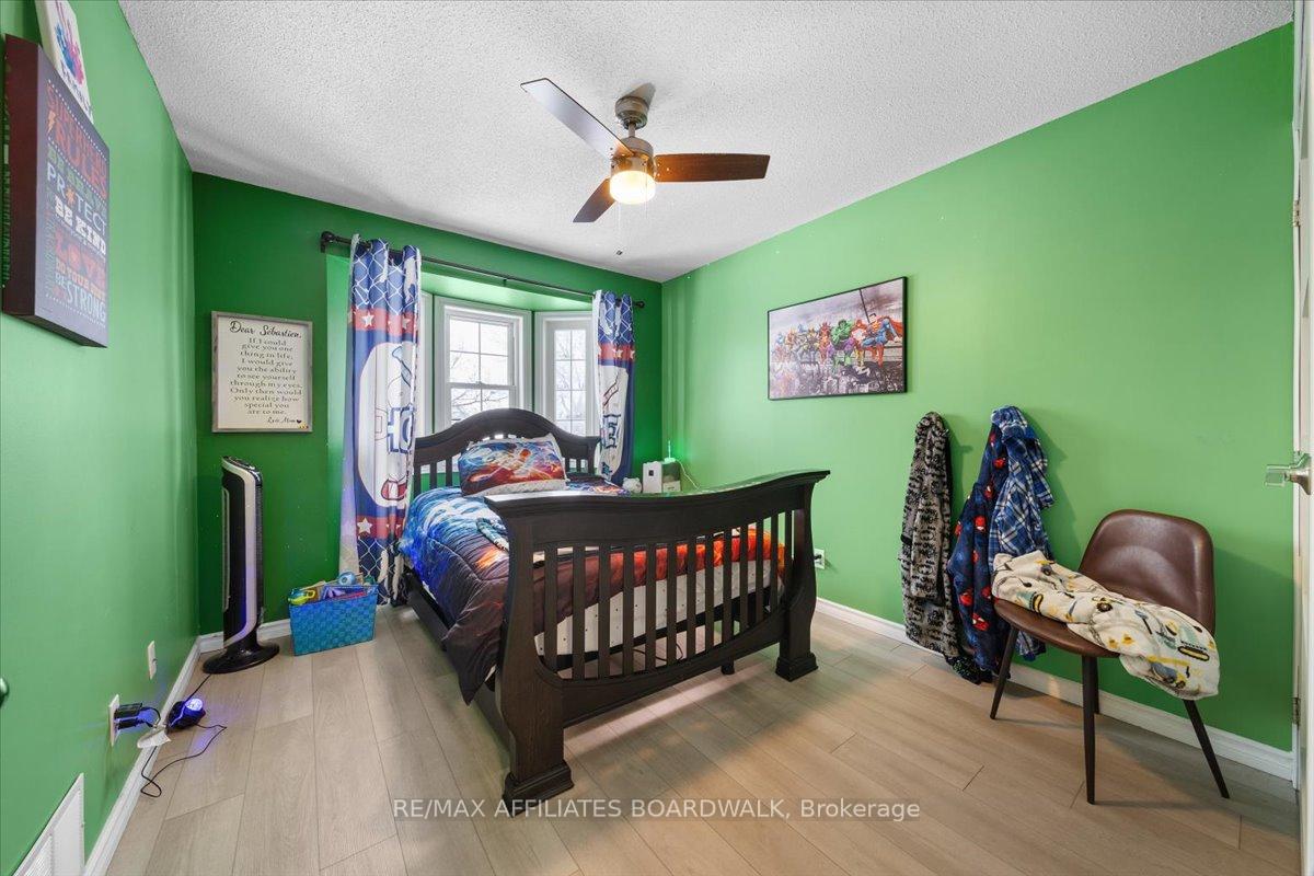 Photo 14 of 174 Woodpark Way, Ottawa, Barrhaven - Longfields — HOMEH