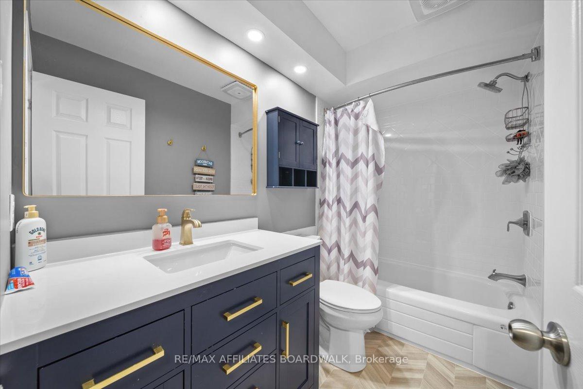Photo 16 of 174 Woodpark Way, Ottawa, Barrhaven - Longfields — HOMEH