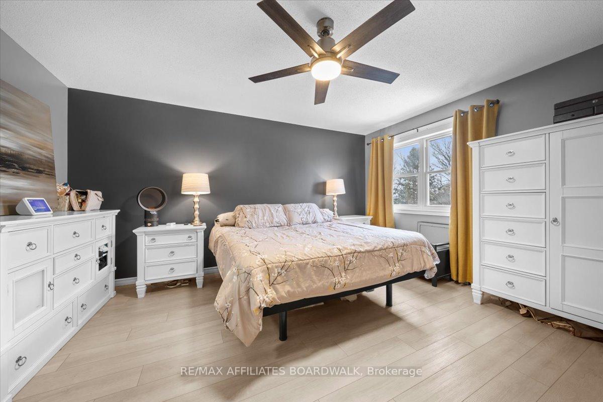 Photo 17 of 174 Woodpark Way, Ottawa, Barrhaven - Longfields — HOMEH