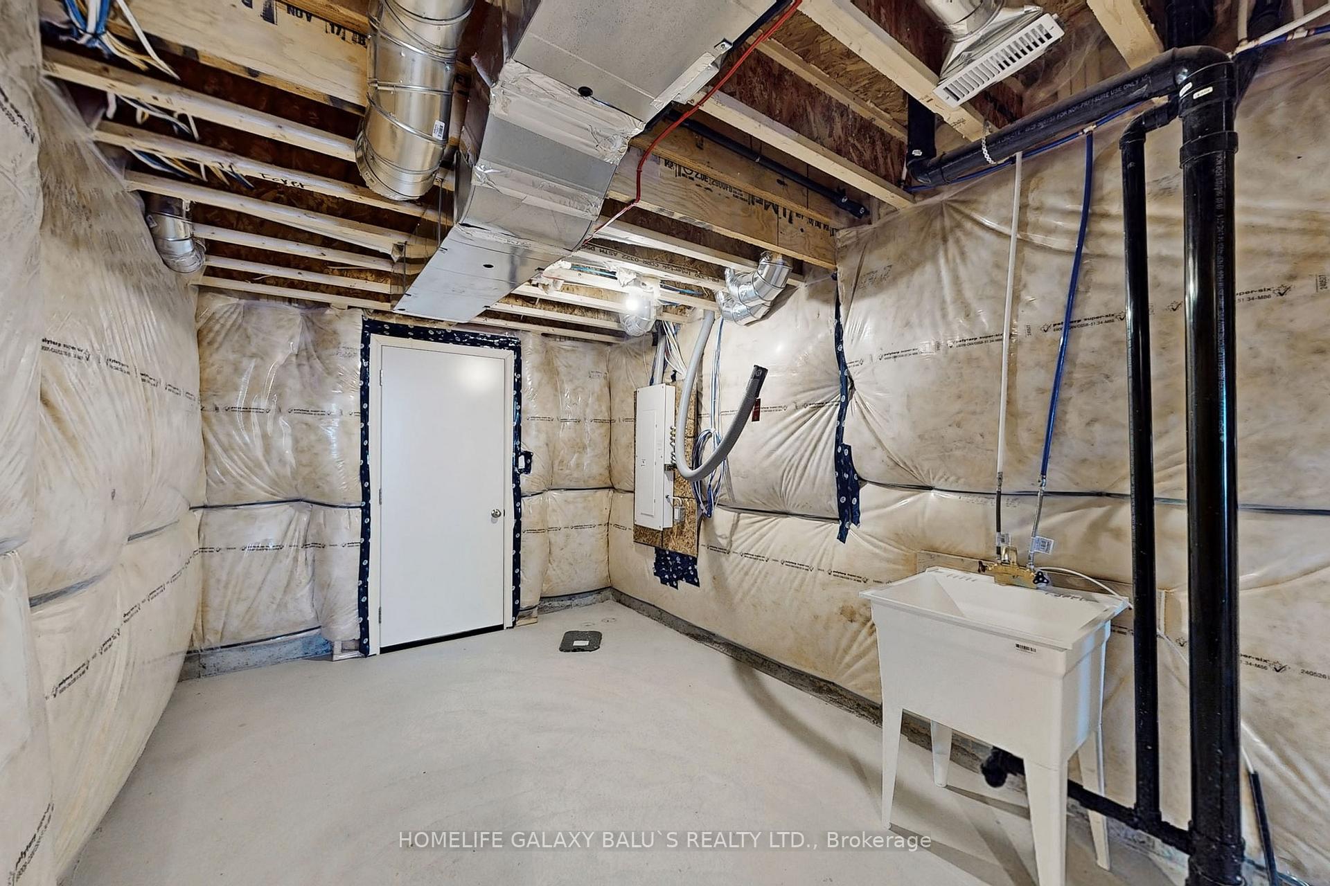Photo 35 of 2915 Nakina Street E, Pickering, Rural Pickering — HOMEH
