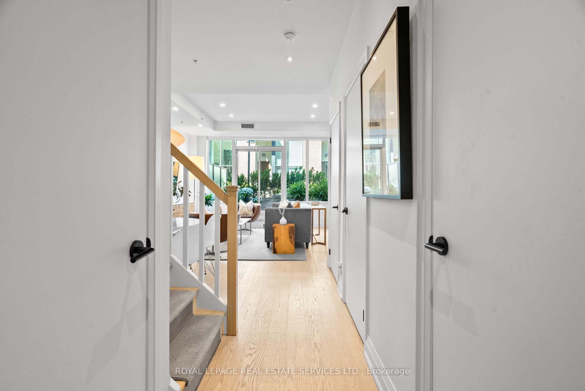 Photo 6 of Unit 208, 2 Bellefair Avenue, Toronto, The Beaches — HOMEH
