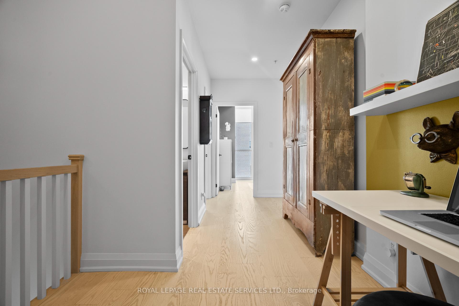 Photo 9 of Unit 208, 2 Bellefair Avenue, Toronto, The Beaches — HOMEH