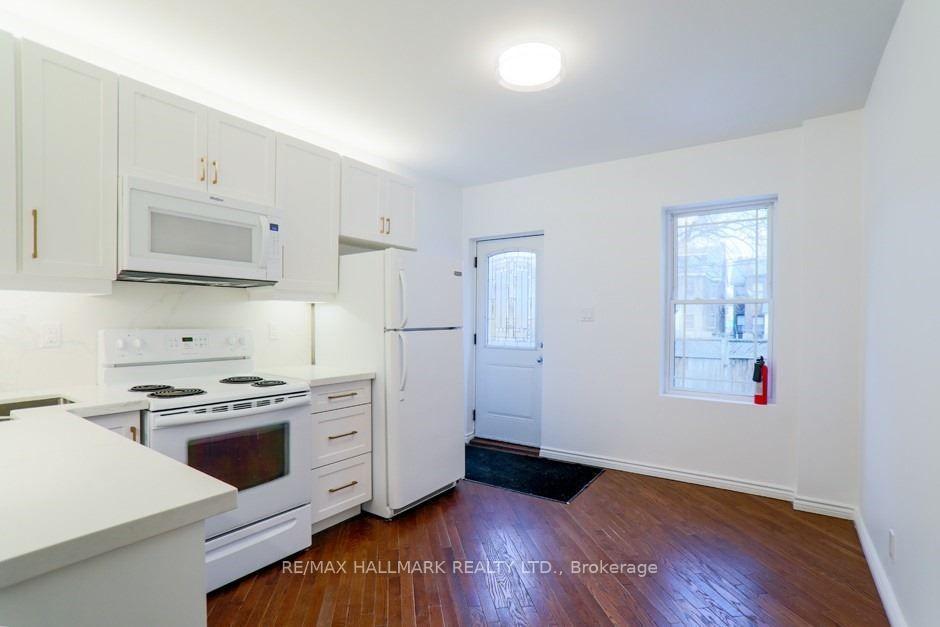 Photo 7 of 193 Booth (Main & Lower) Avenue, Toronto, South Riverdale — HOMEH