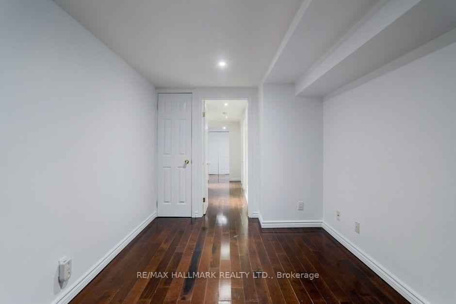 Photo 9 of 193 Booth (Main & Lower) Avenue, Toronto, South Riverdale — HOMEH