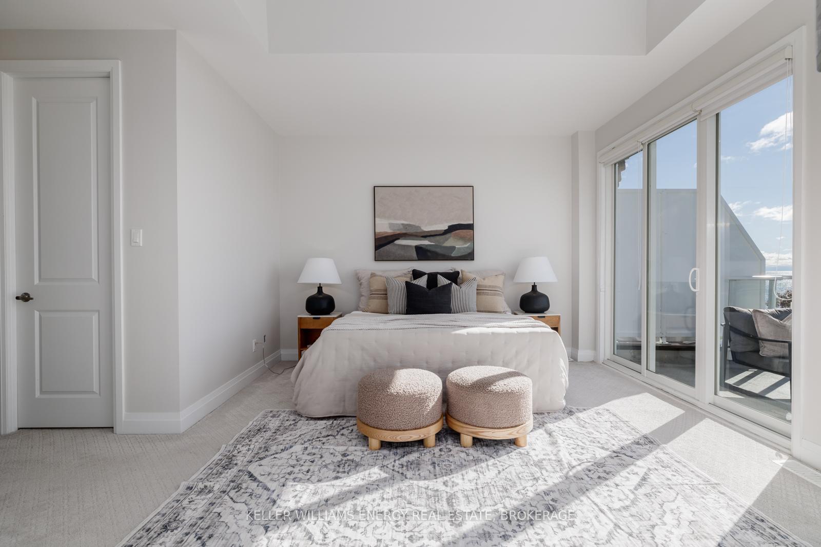 Photo 6 of Unit 2, 325 Lakebreeze Drive, Clarington, Newcastle — HOMEH