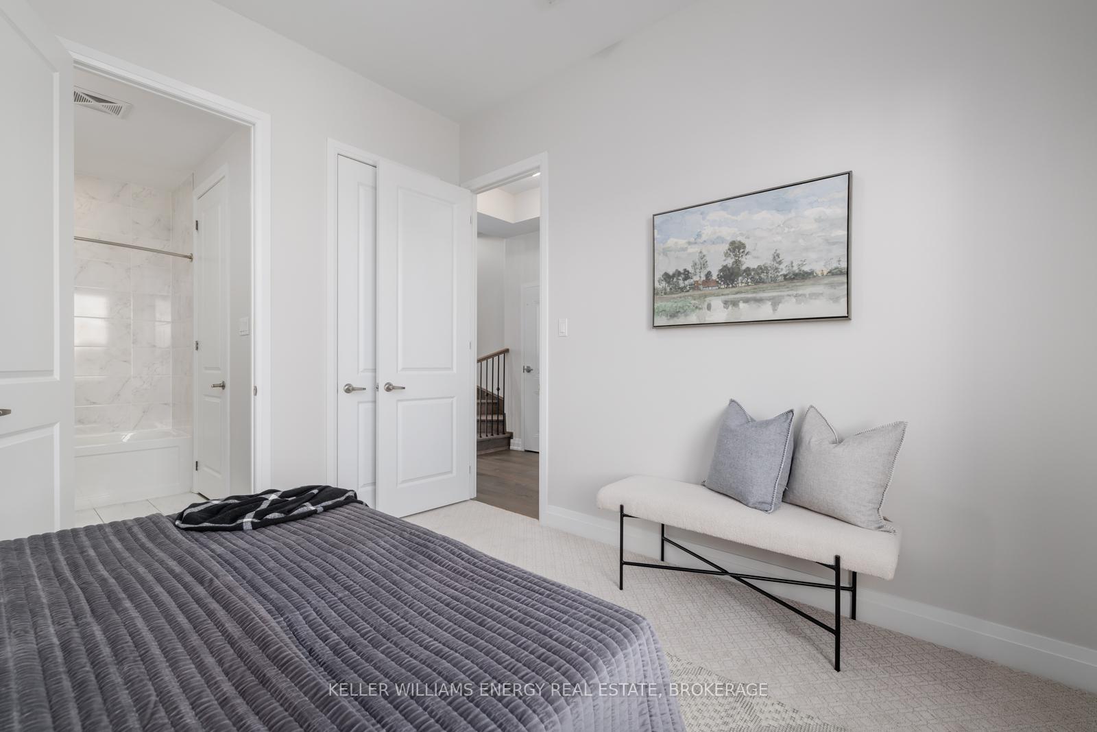 Photo 25 of Unit 2, 325 Lakebreeze Drive, Clarington, Newcastle — HOMEH
