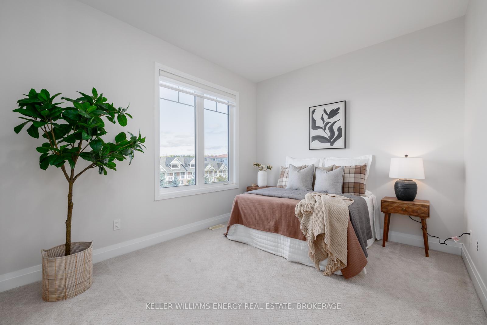 Photo 24 of Unit 2, 325 Lakebreeze Drive, Clarington, Newcastle — HOMEH