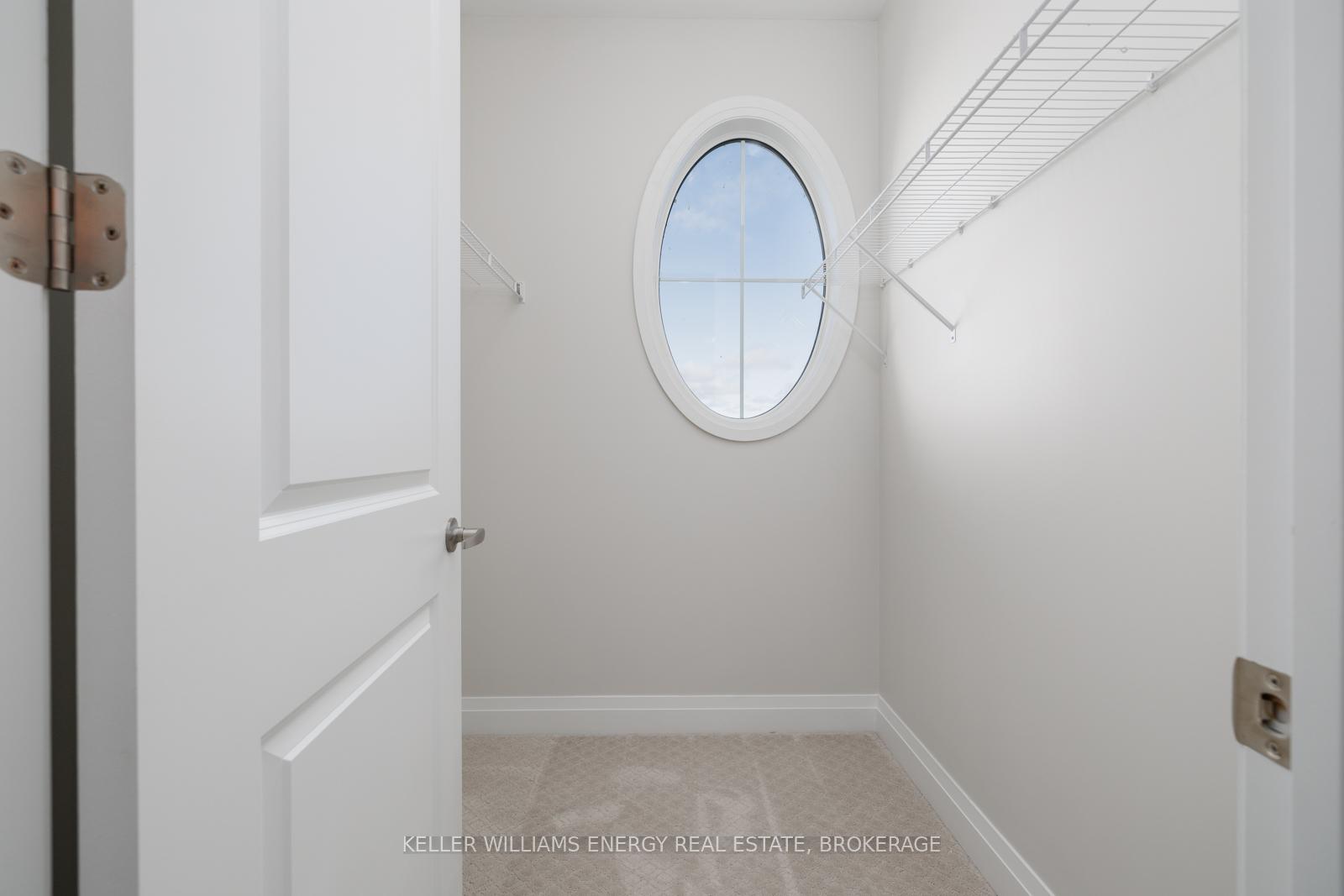 Photo 19 of Unit 2, 325 Lakebreeze Drive, Clarington, Newcastle — HOMEH