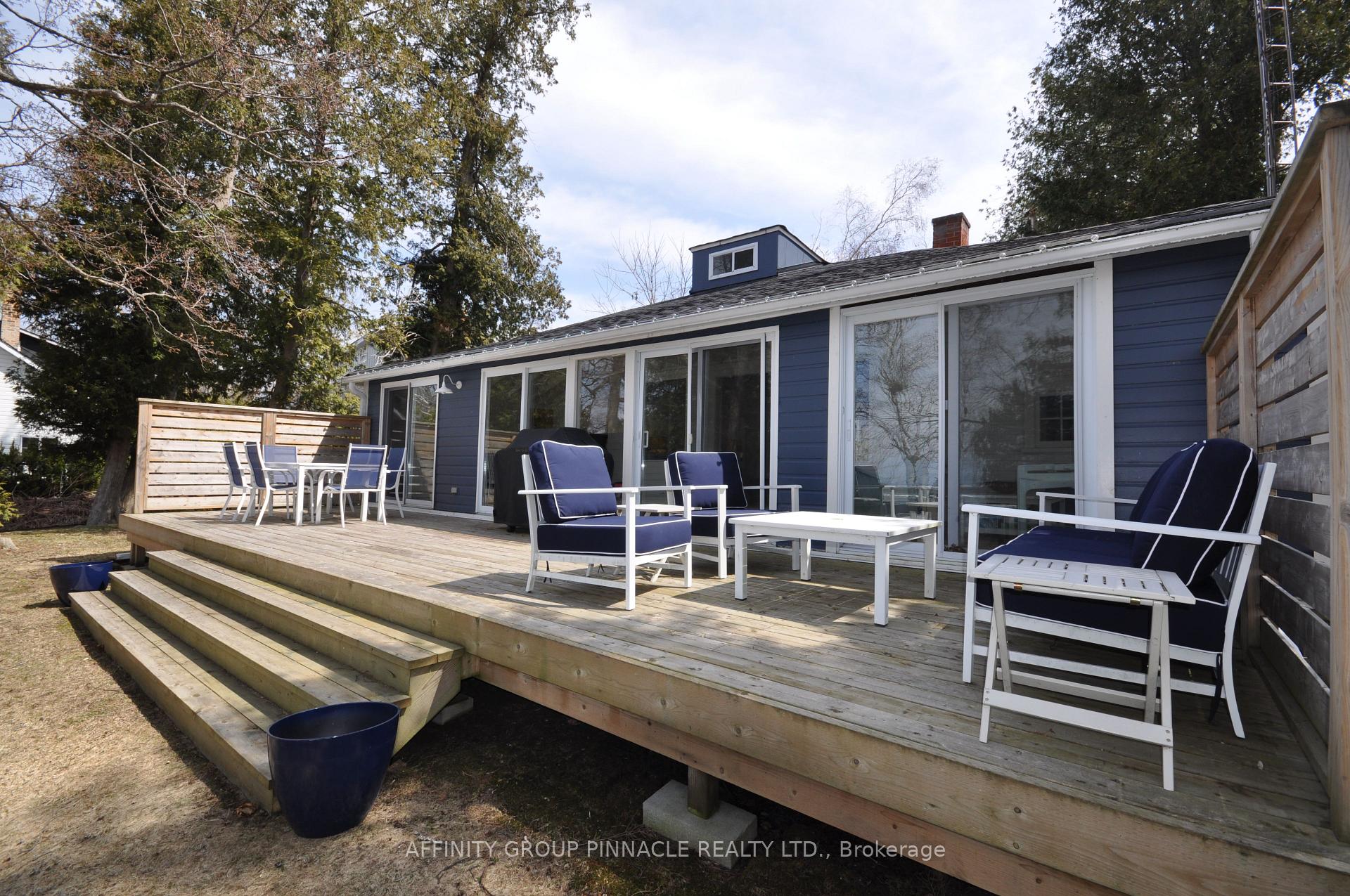 Photo 3 of 27250 Cedarhurst Beach Road, Brock, Beaverton — HOMEH
