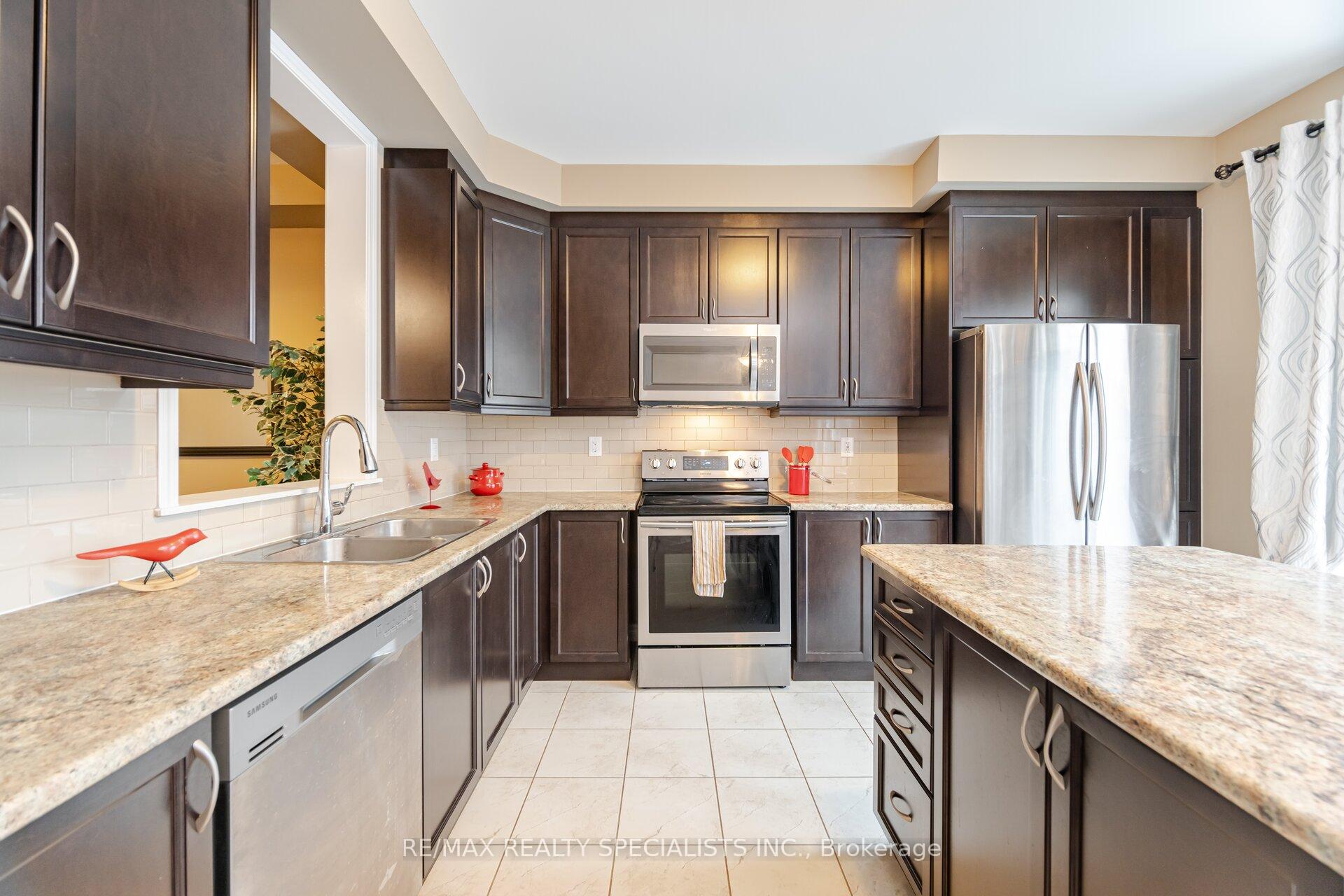 Photo 23 of 55 Sipes Drive, Hamilton, Waterdown — HOMEH