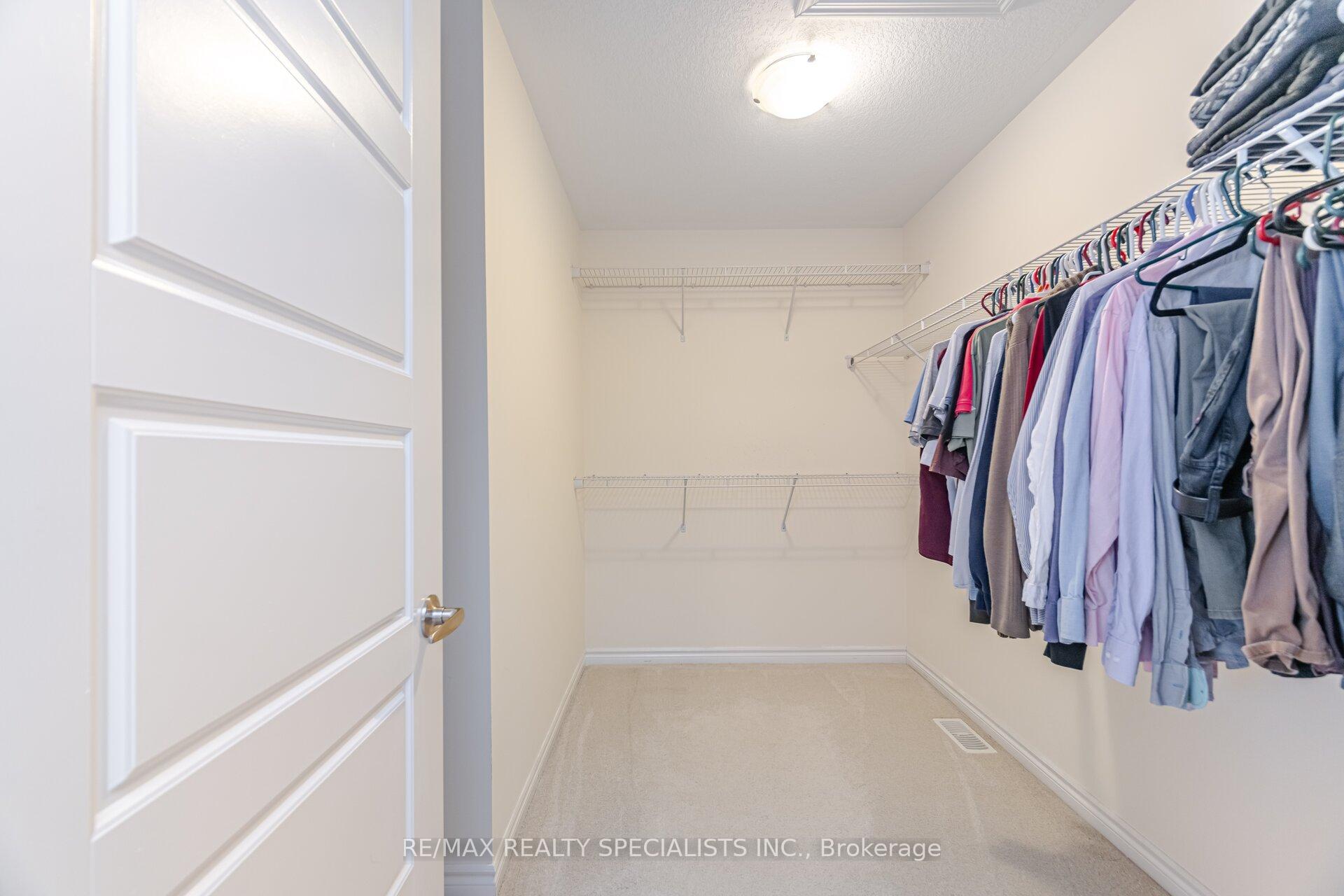 Photo 33 of 55 Sipes Drive, Hamilton, Waterdown — HOMEH