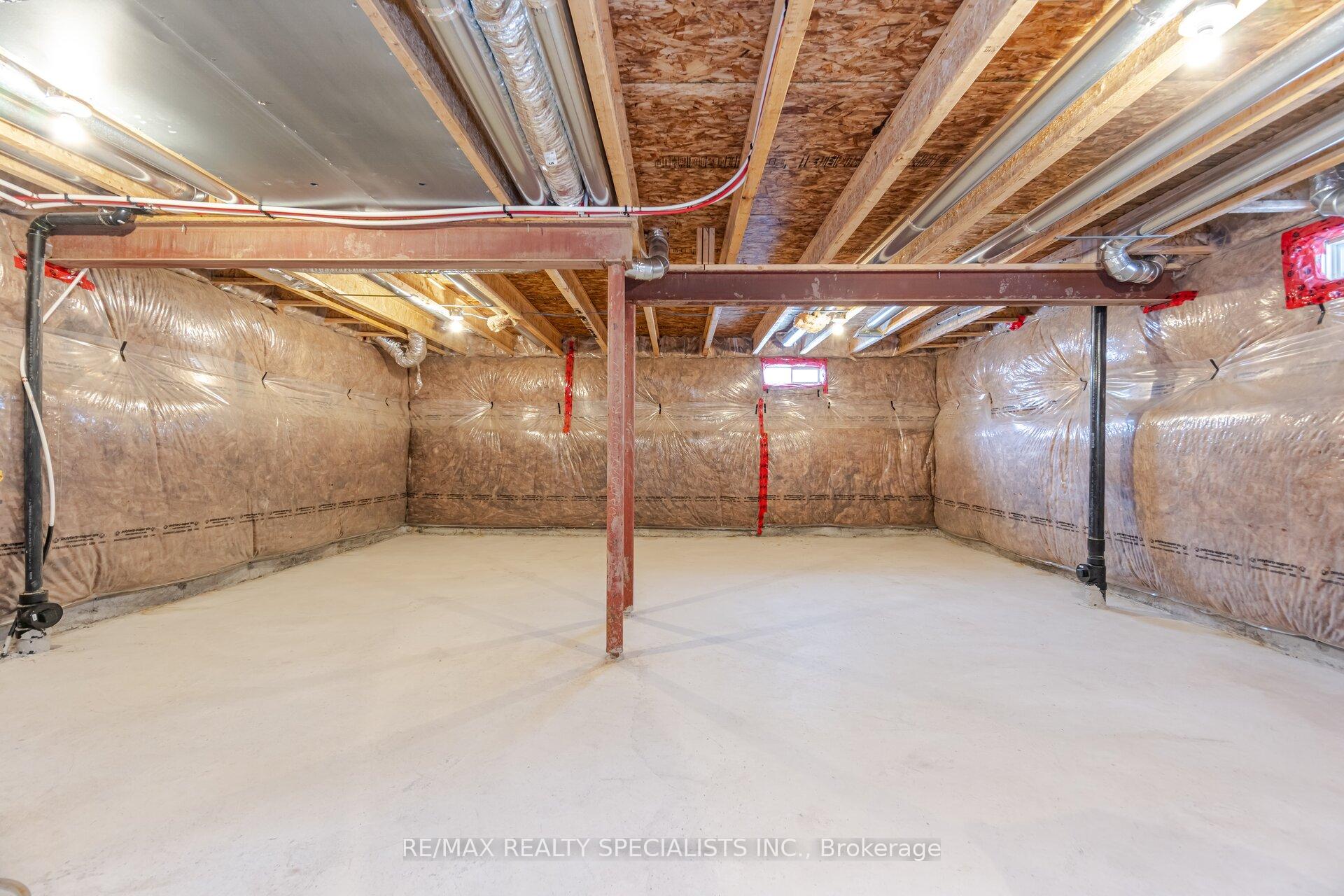 Photo 40 of 55 Sipes Drive, Hamilton, Waterdown — HOMEH