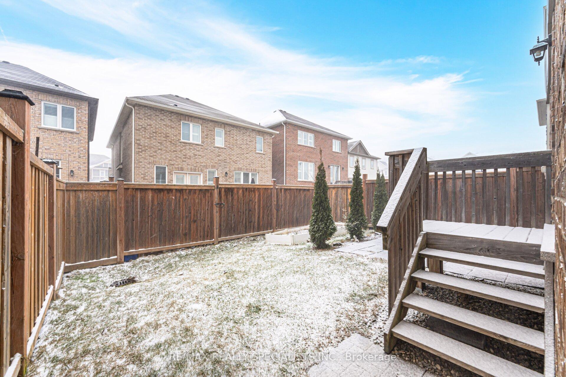 Photo 44 of 55 Sipes Drive, Hamilton, Waterdown — HOMEH