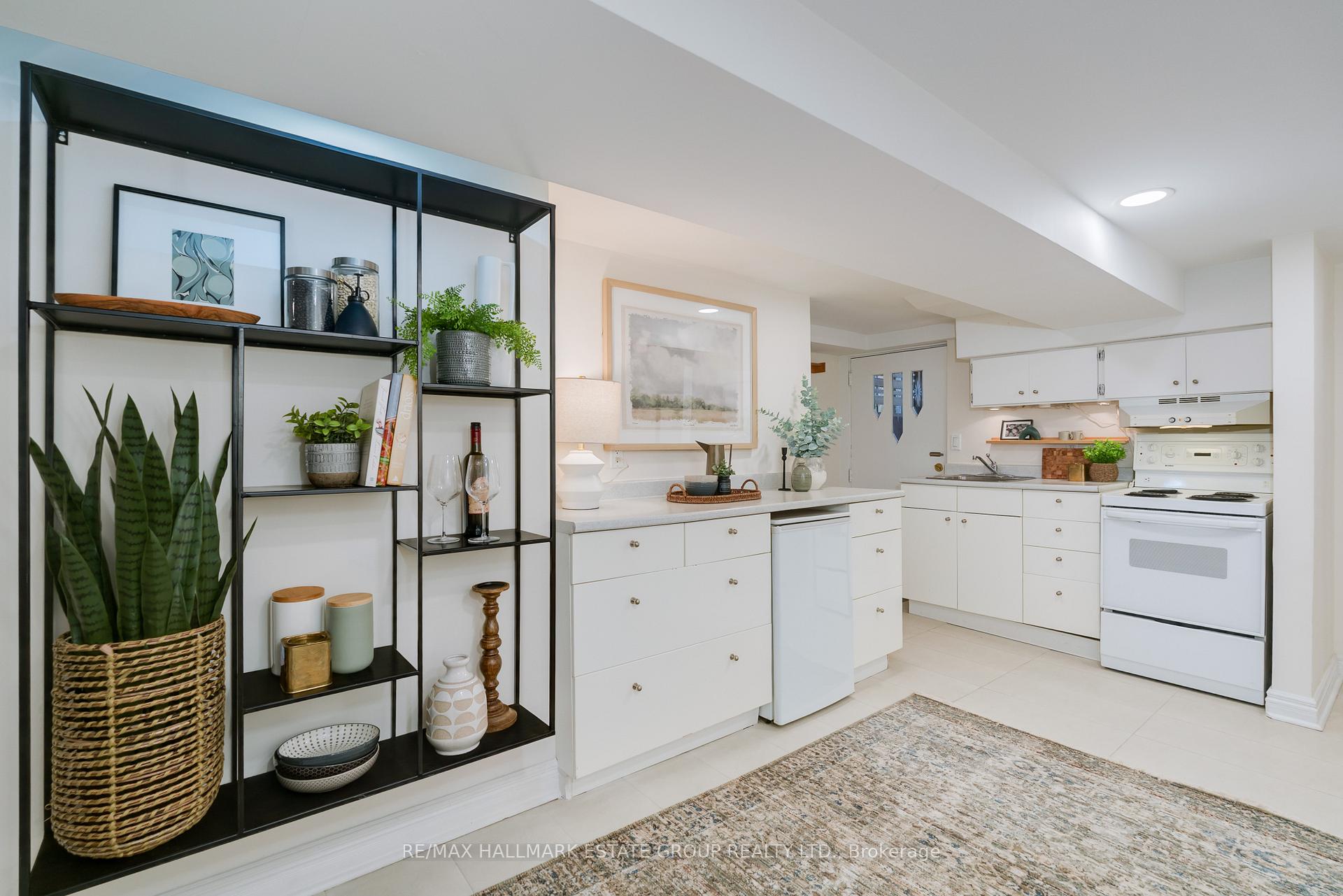 Photo 23 of 123 Withrow Avenue, Toronto, North Riverdale — HOMEH