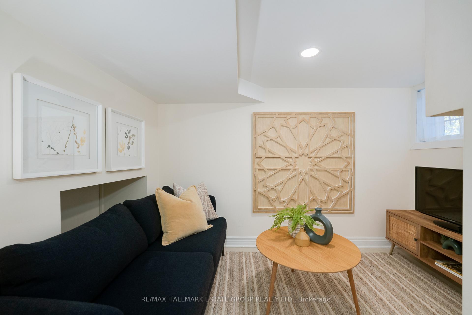 Photo 36 of 123 Withrow Avenue, Toronto, North Riverdale — HOMEH