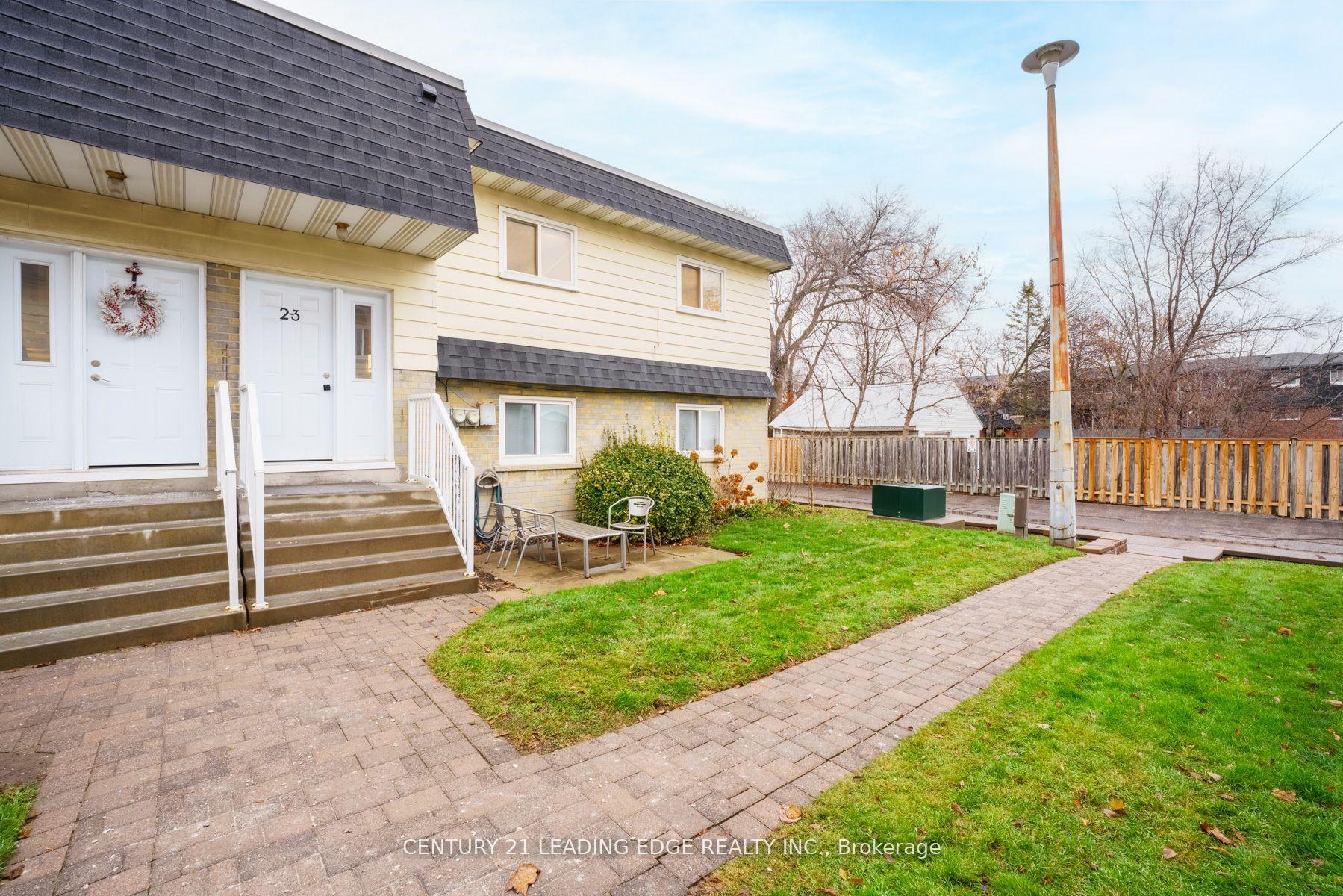 Photo 5 of Unit 2-3, 540 Mary Street, Whitby, Downtown Whitby — HOMEH