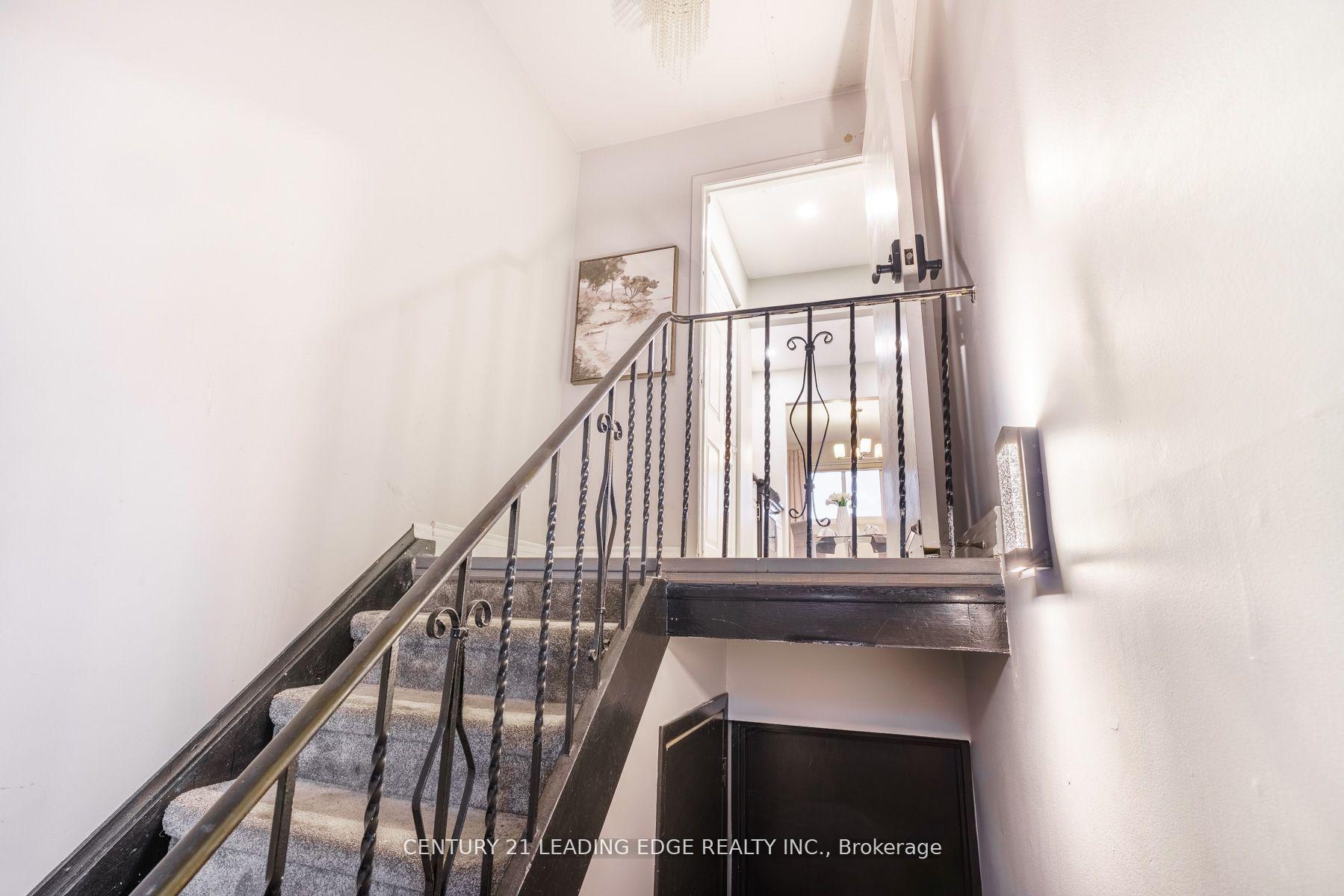Photo 4 of Unit 2-3, 540 Mary Street, Whitby, Downtown Whitby — HOMEH