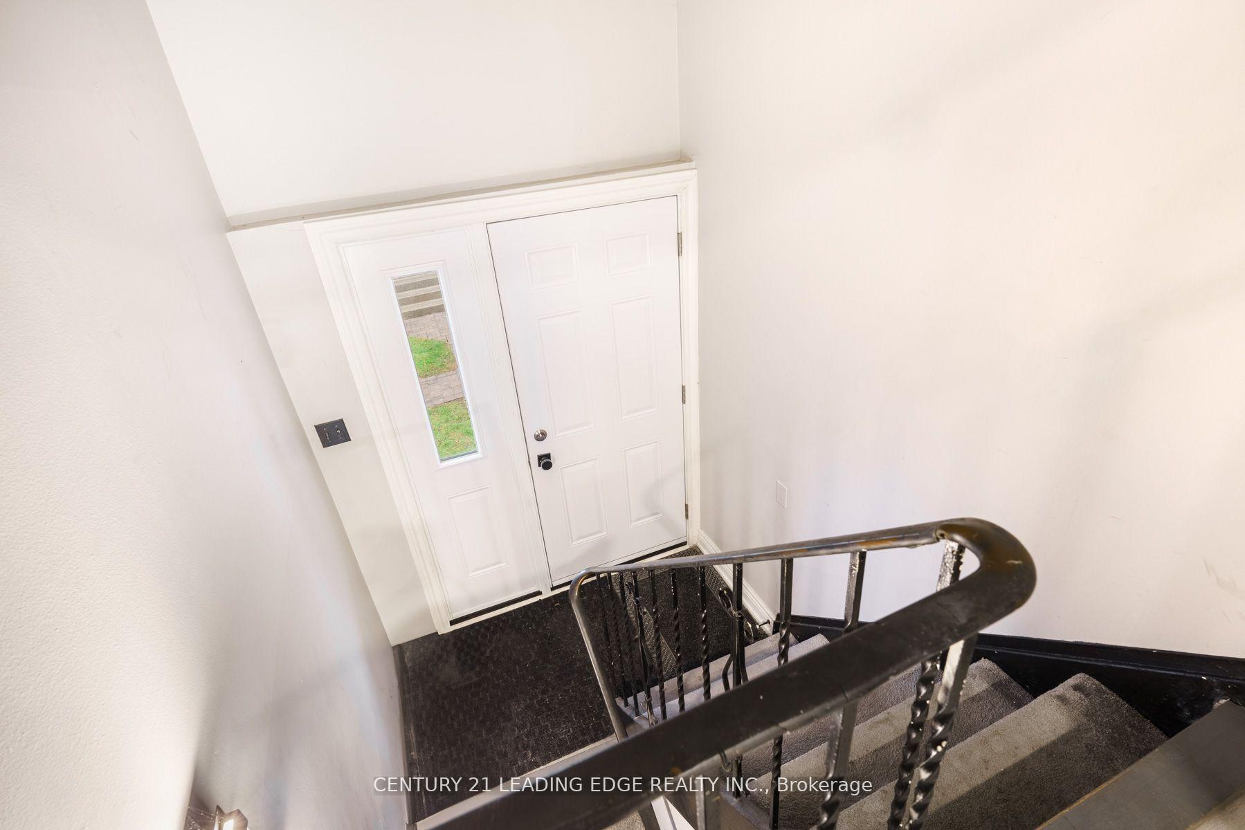 Photo 8 of Unit 2-3, 540 Mary Street, Whitby, Downtown Whitby — HOMEH