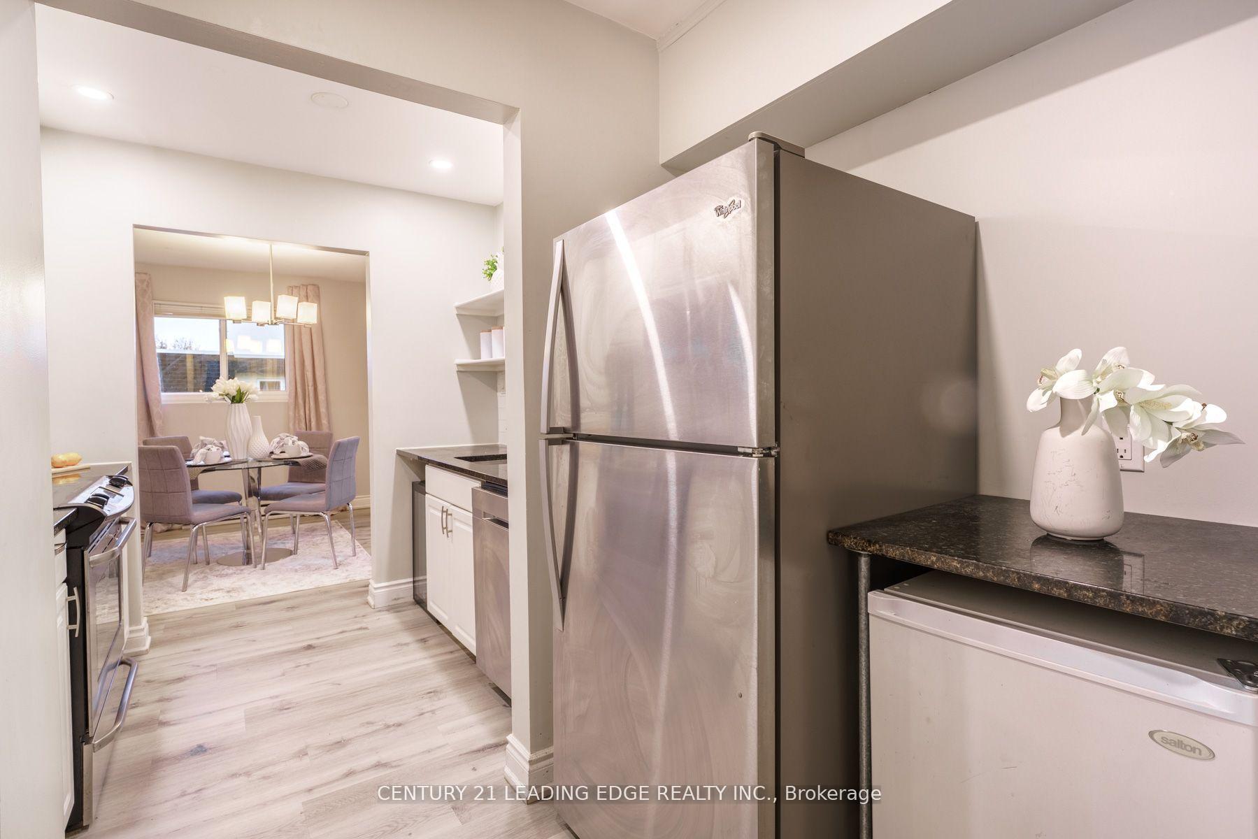 Photo 3 of Unit 2-3, 540 Mary Street, Whitby, Downtown Whitby — HOMEH