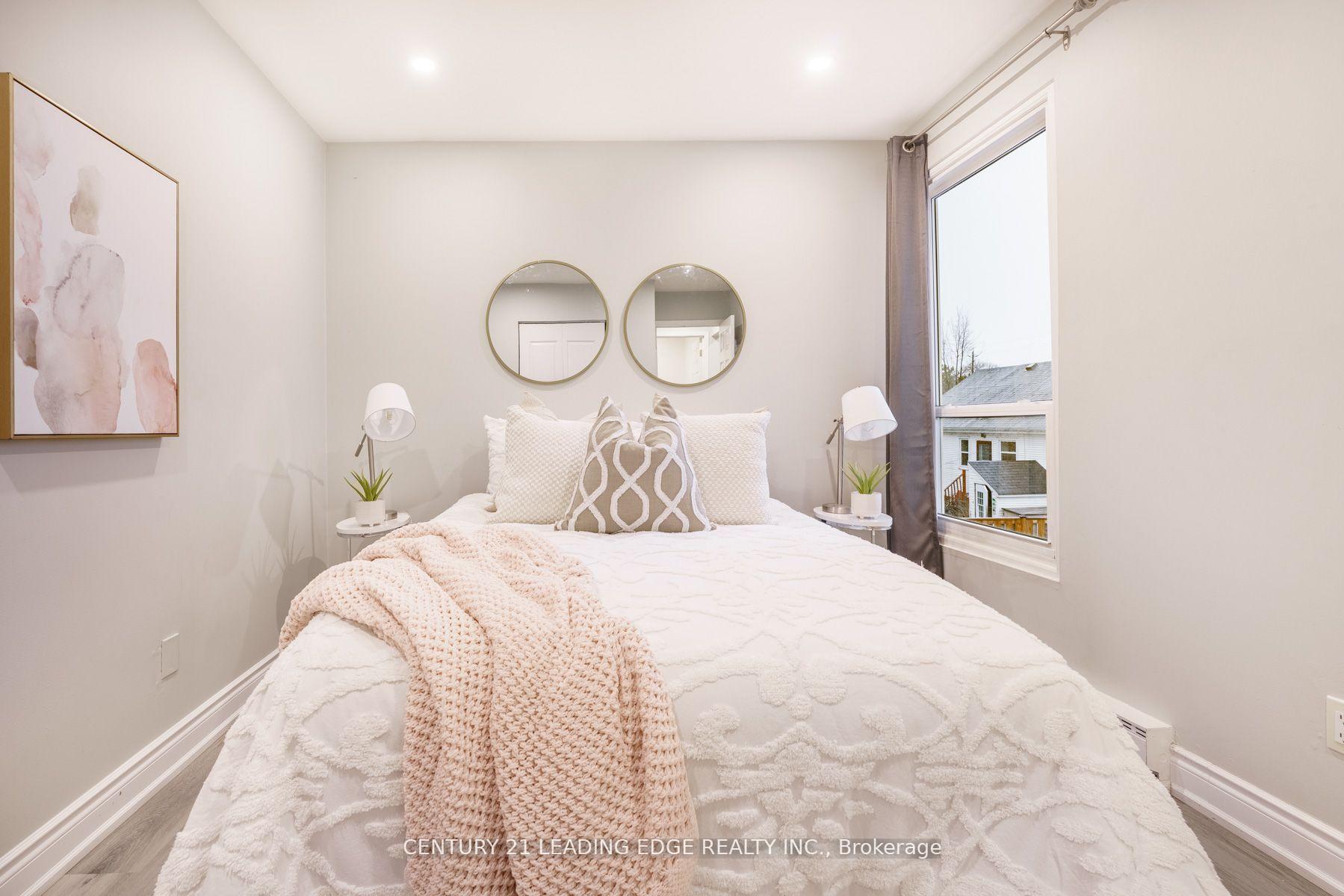 Photo 24 of Unit 2-3, 540 Mary Street, Whitby, Downtown Whitby — HOMEH