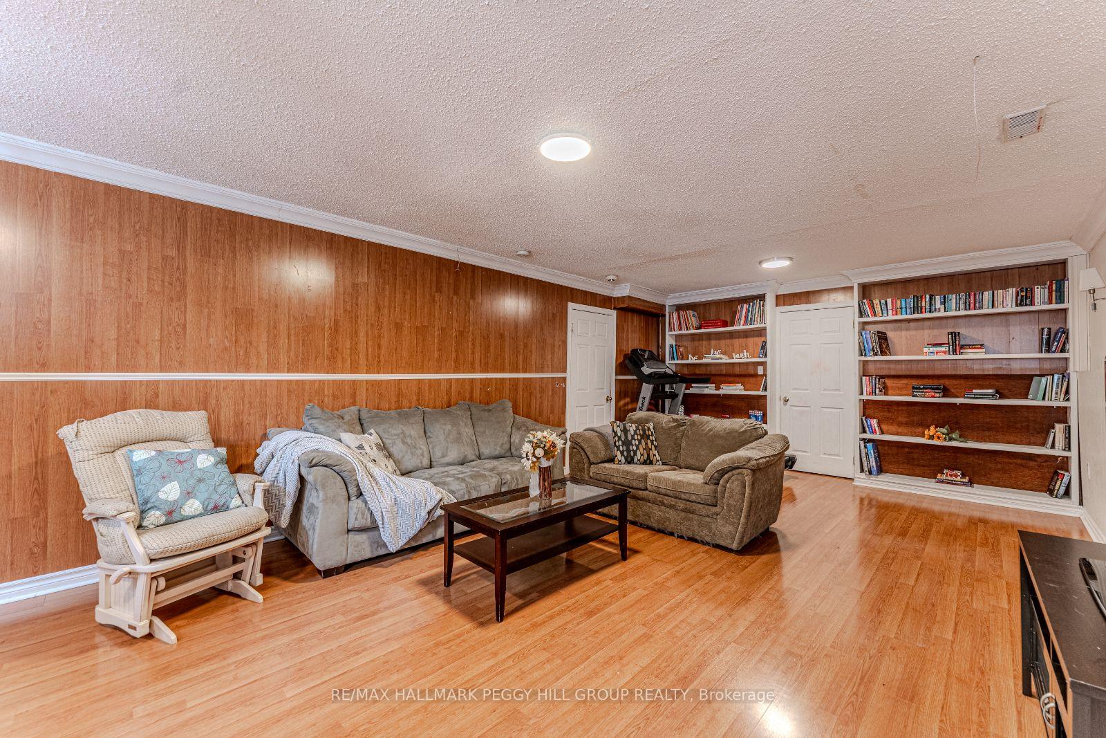 Photo 18 of 255 Mapleton Avenue, Barrie, Holly — HOMEH