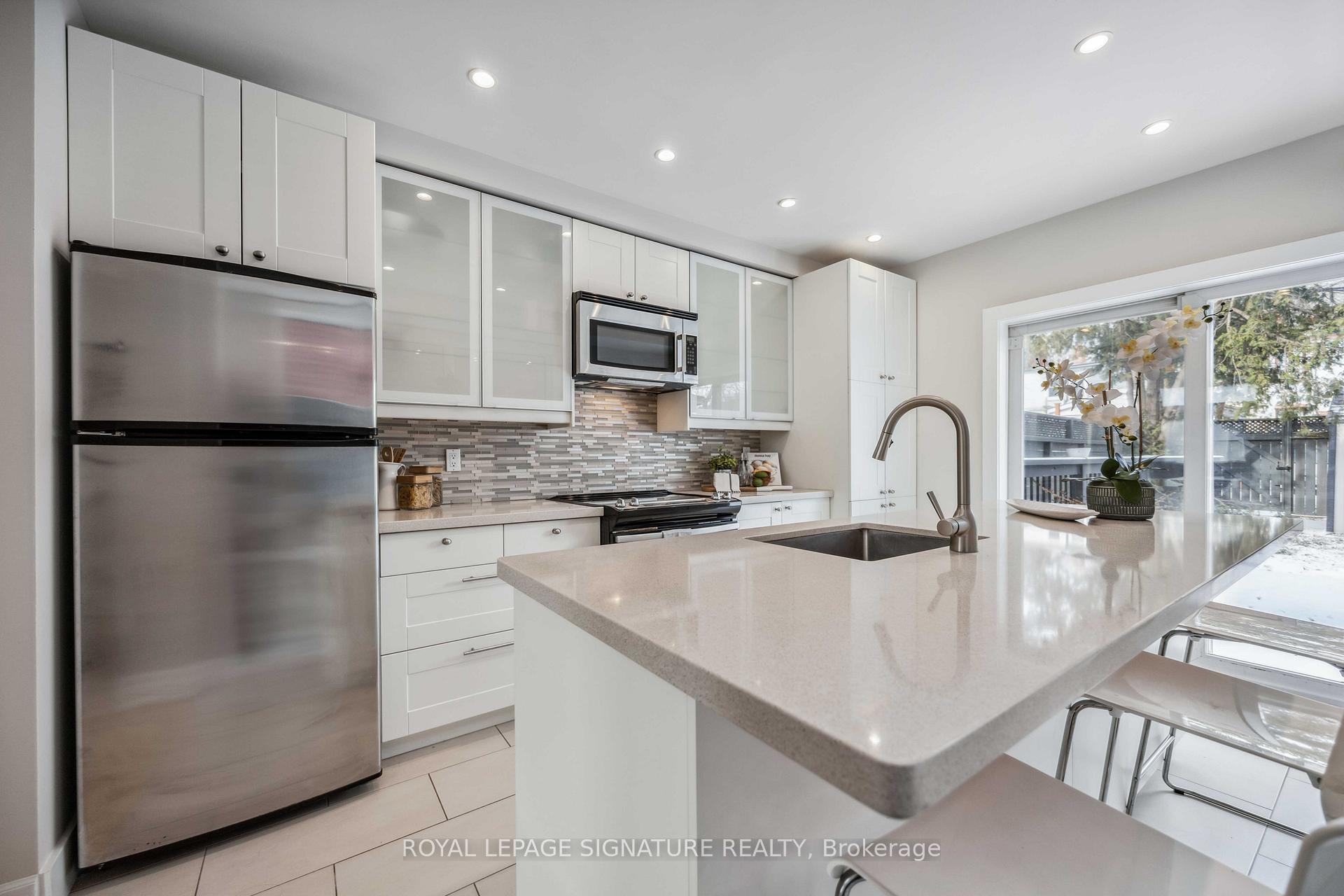 Photo 9 of 1318 Dundas Street E, Toronto, South Riverdale — HOMEH