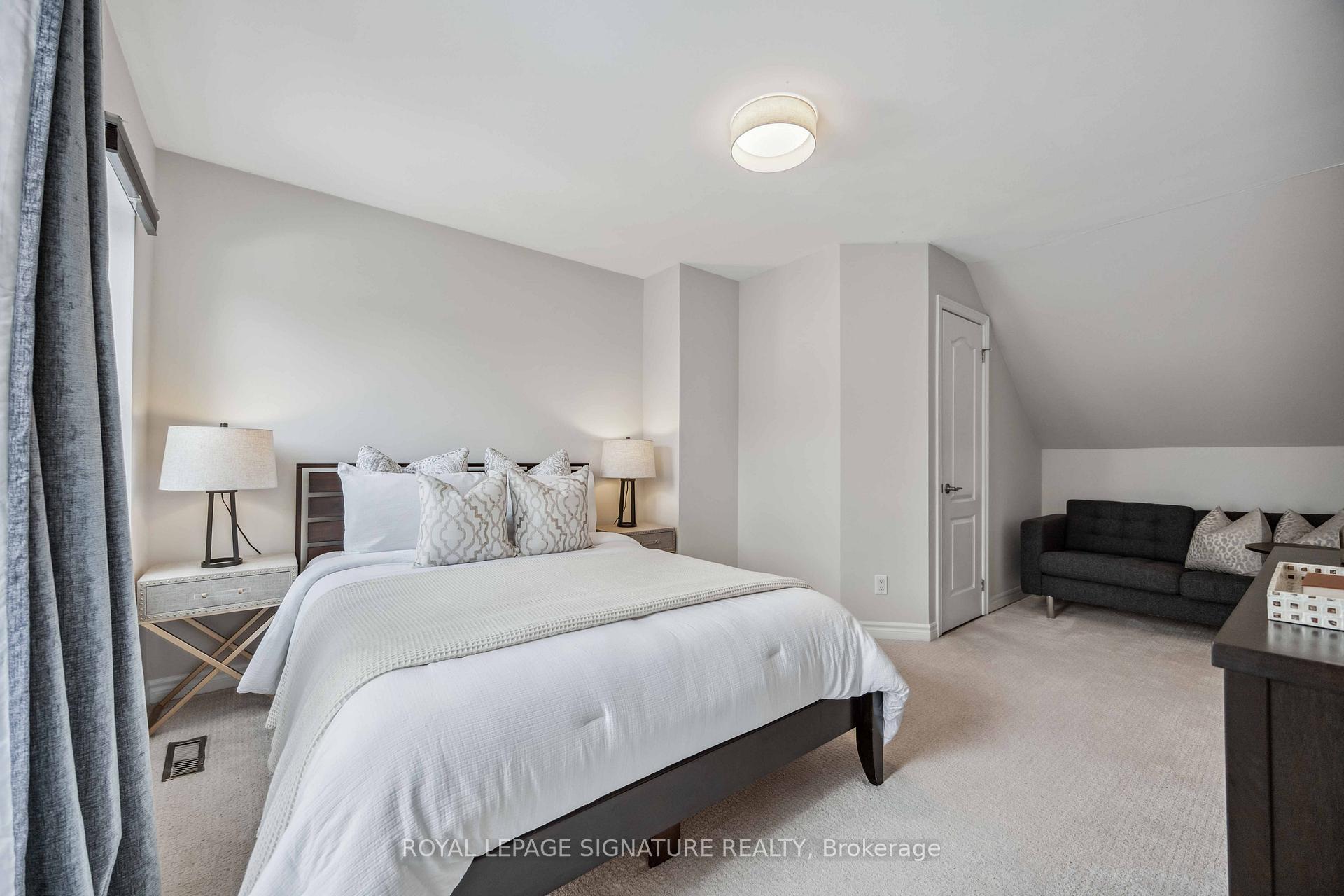 Photo 19 of 1318 Dundas Street E, Toronto, South Riverdale — HOMEH