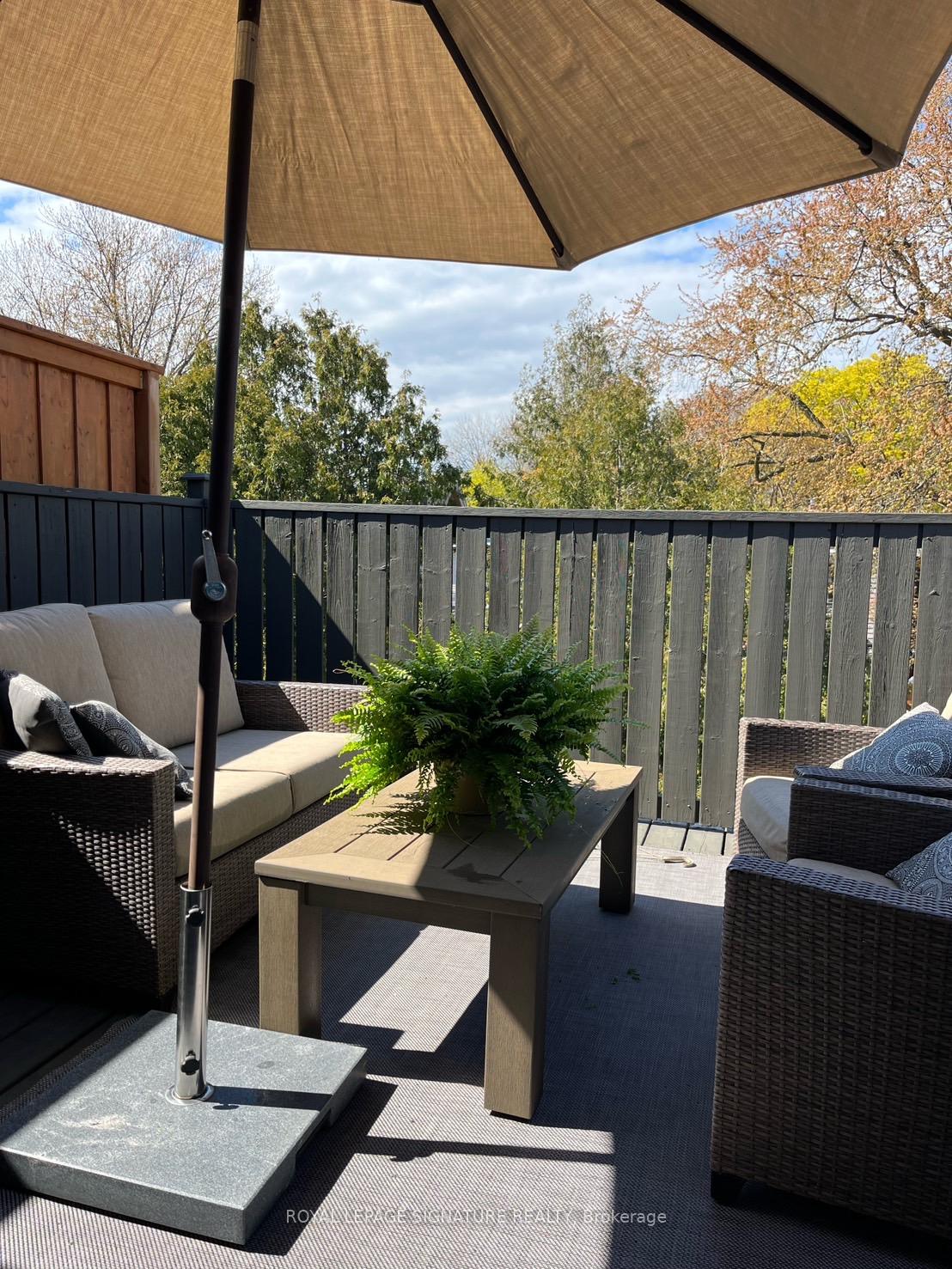 Photo 6 of 1318 Dundas Street E, Toronto, South Riverdale — HOMEH