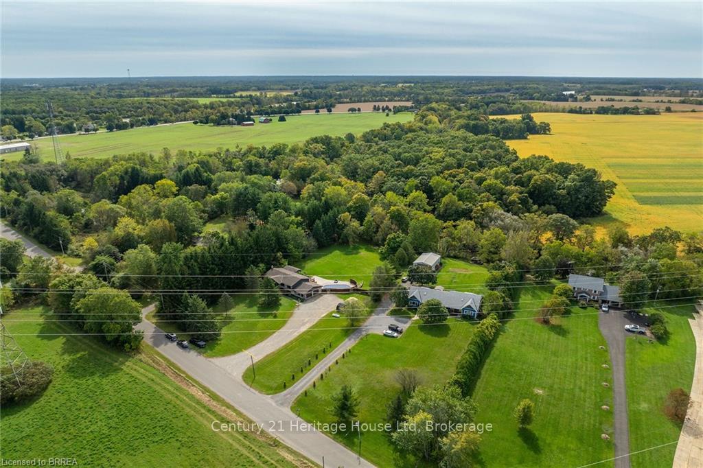Photo 3 of 465 Old Onondaga Road E, Brant, Brantford Twp — HOMEH