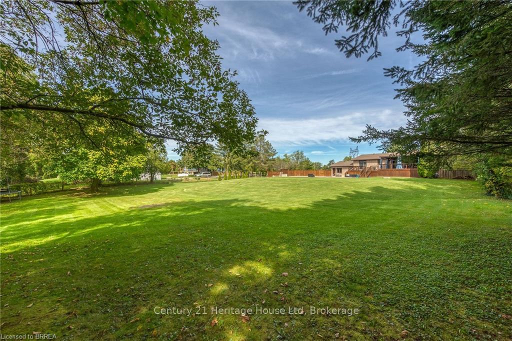 Photo 7 of 465 Old Onondaga Road E, Brant, Brantford Twp — HOMEH