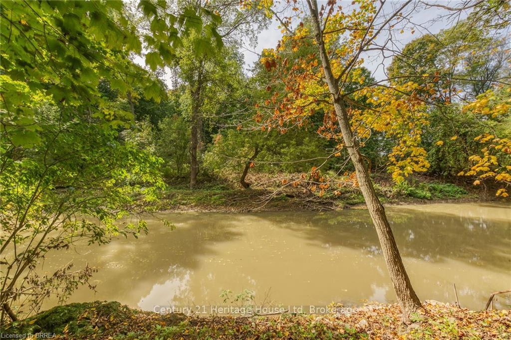 Photo 9 of 465 Old Onondaga Road E, Brant, Brantford Twp — HOMEH