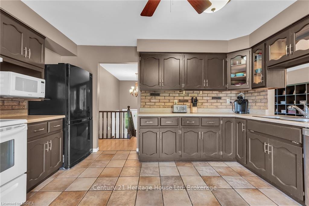 Photo 15 of 465 Old Onondaga Road E, Brant, Brantford Twp — HOMEH