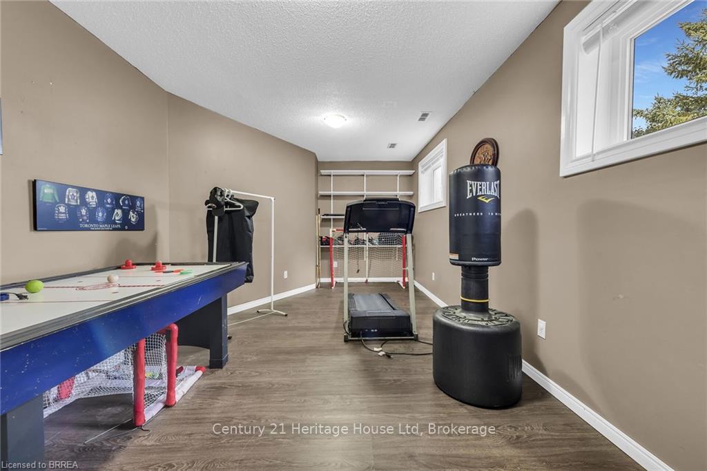 Photo 22 of 465 Old Onondaga Road E, Brant, Brantford Twp — HOMEH