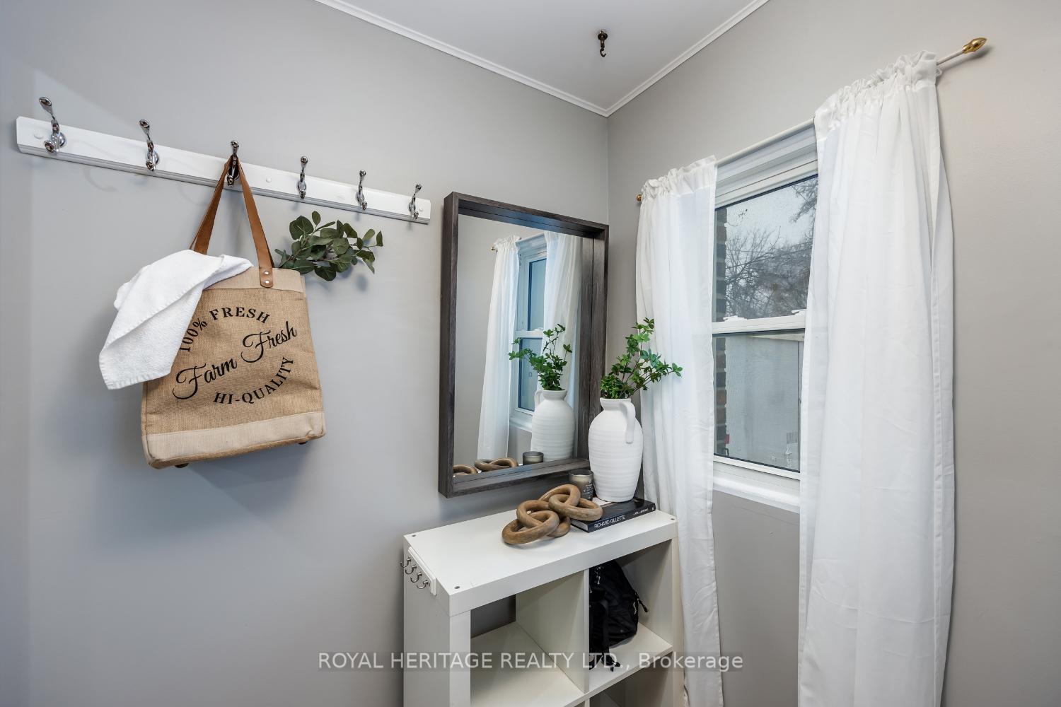 Photo 2 of 145 Central Park Boulevard N, Oshawa, O'Neill — HOMEH