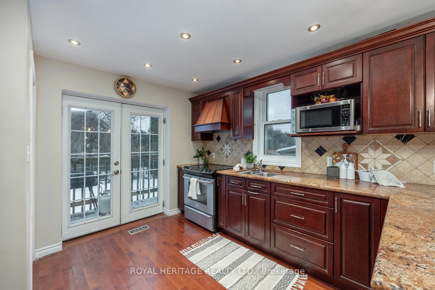 Photo 39 of 145 Central Park Boulevard N, Oshawa, O'Neill — HOMEH