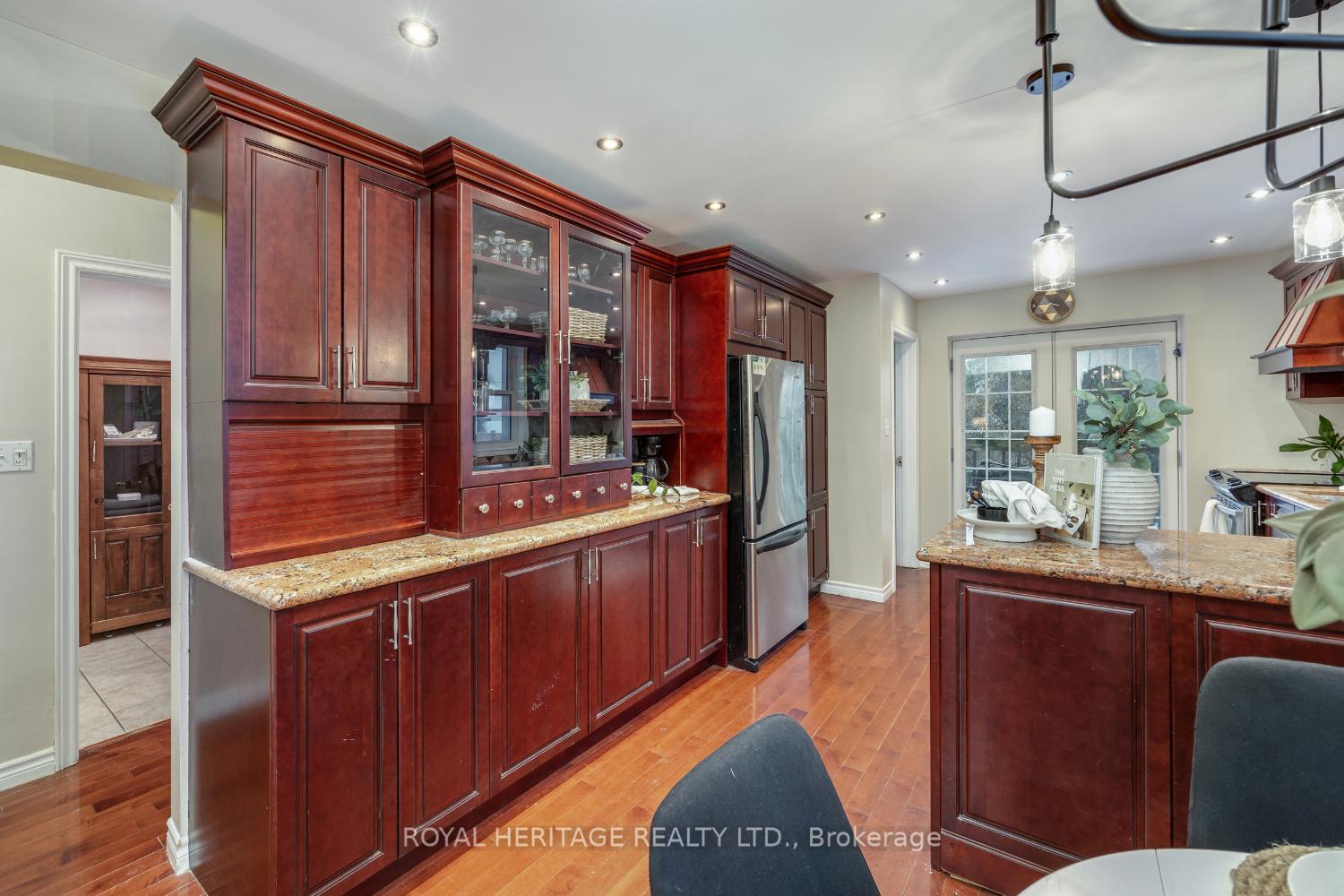 Photo 40 of 145 Central Park Boulevard N, Oshawa, O'Neill — HOMEH