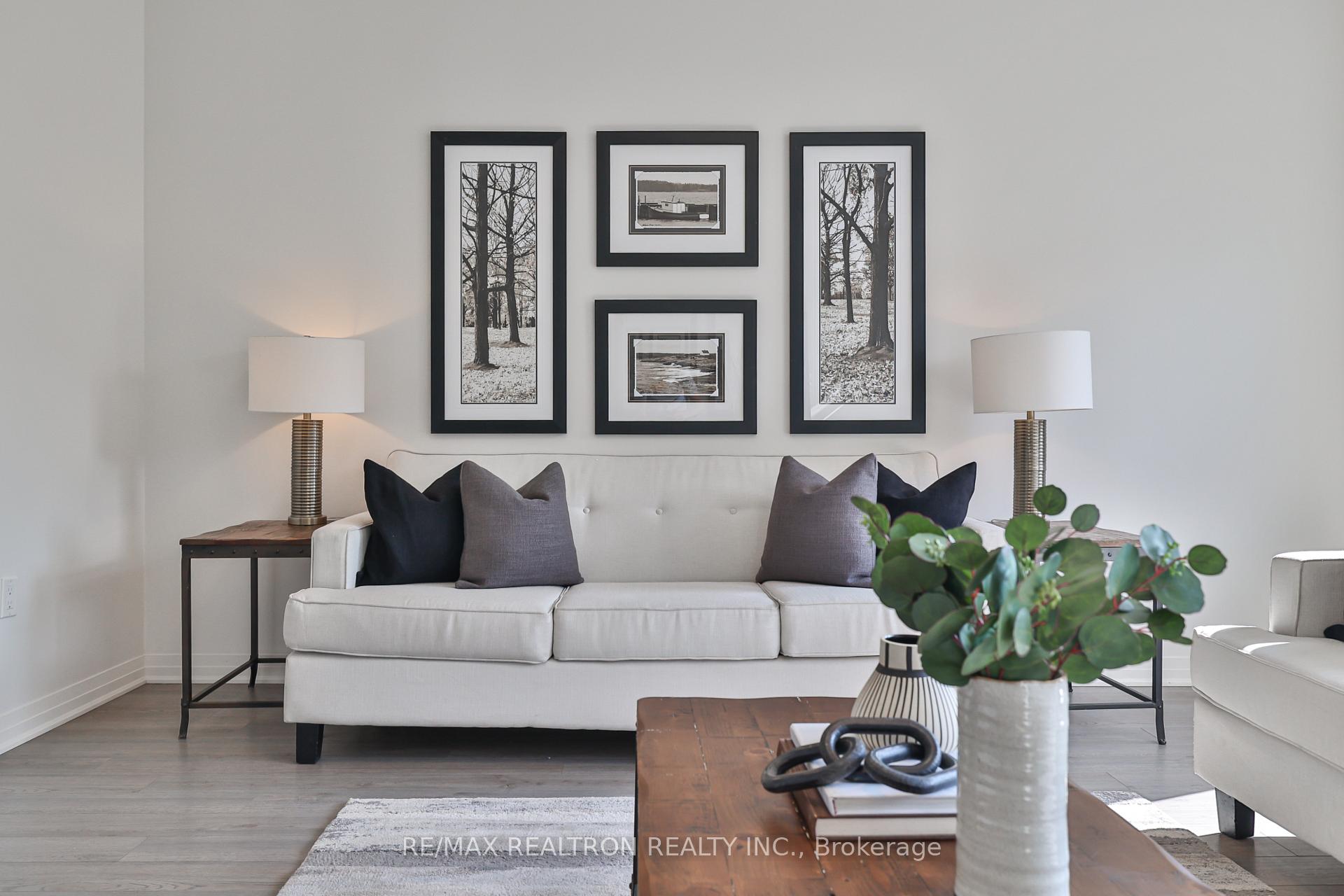Photo 20 of 252 Thomas Cook Avenue, Vaughan, Patterson — HOMEH