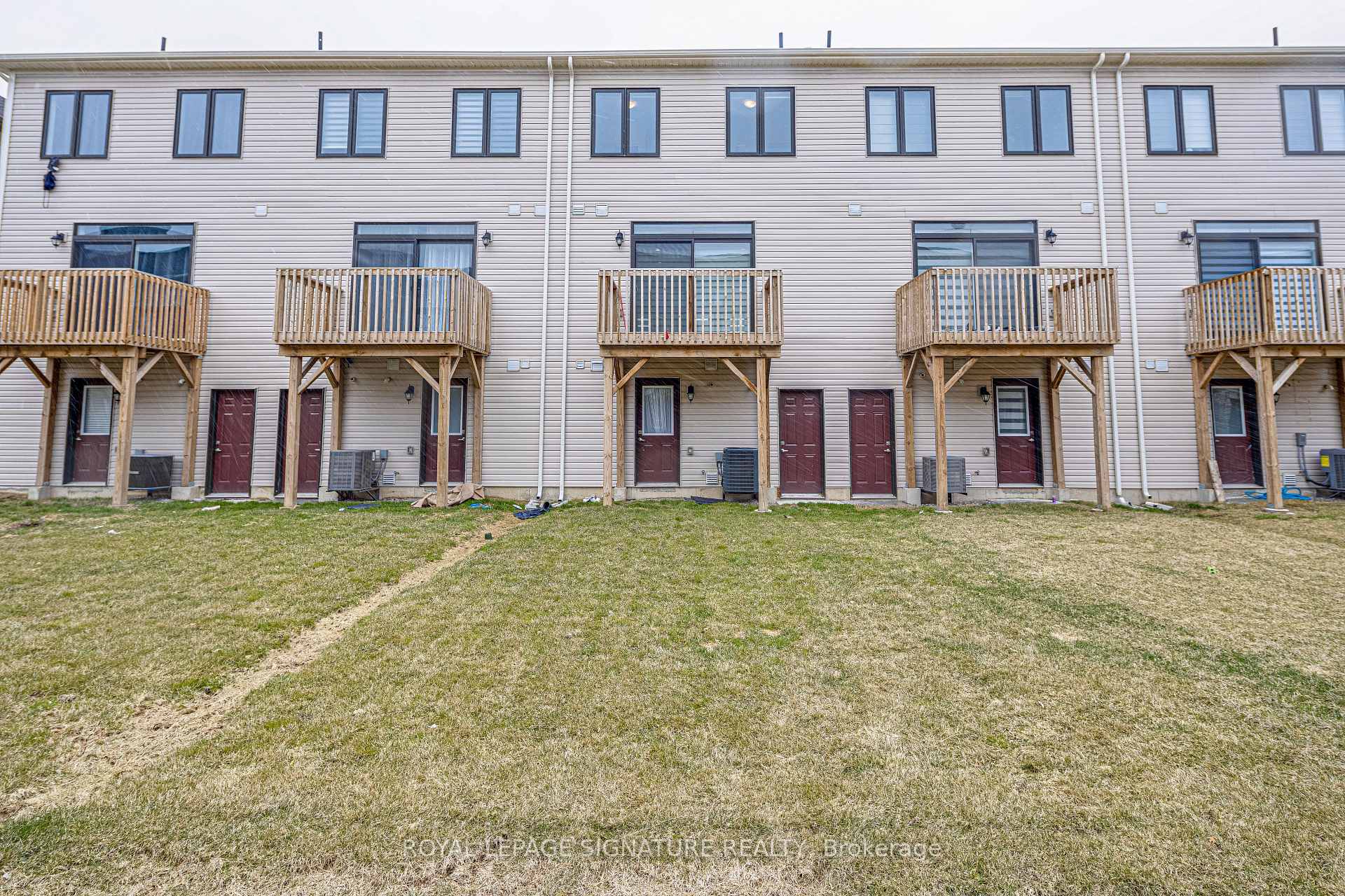 Photo 29 of 231 Gillespie Drive, Brant, Brantford Twp — HOMEH