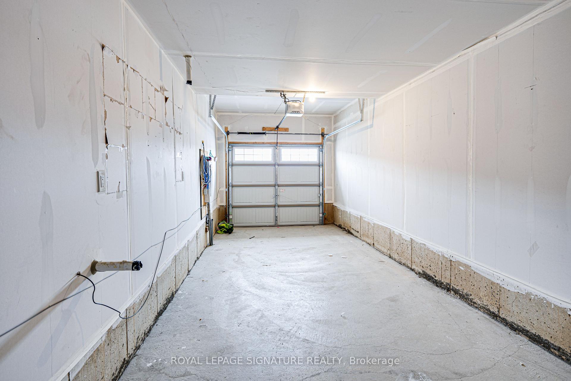 Photo 25 of 231 Gillespie Drive, Brant, Brantford Twp — HOMEH