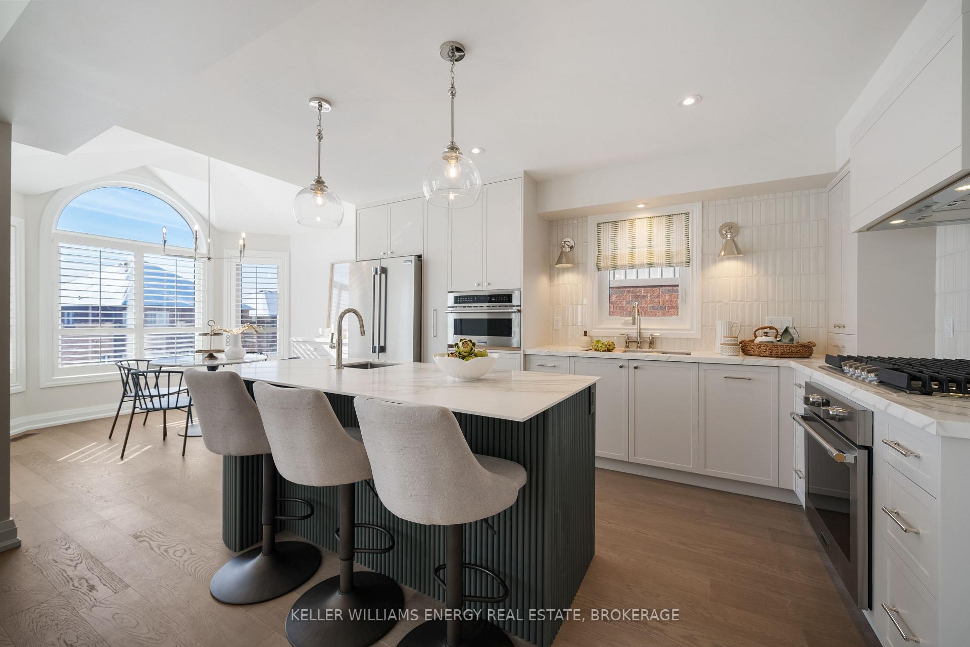 Photo 3 of 903 Coldstream Drive, Oshawa, Taunton — HOMEH