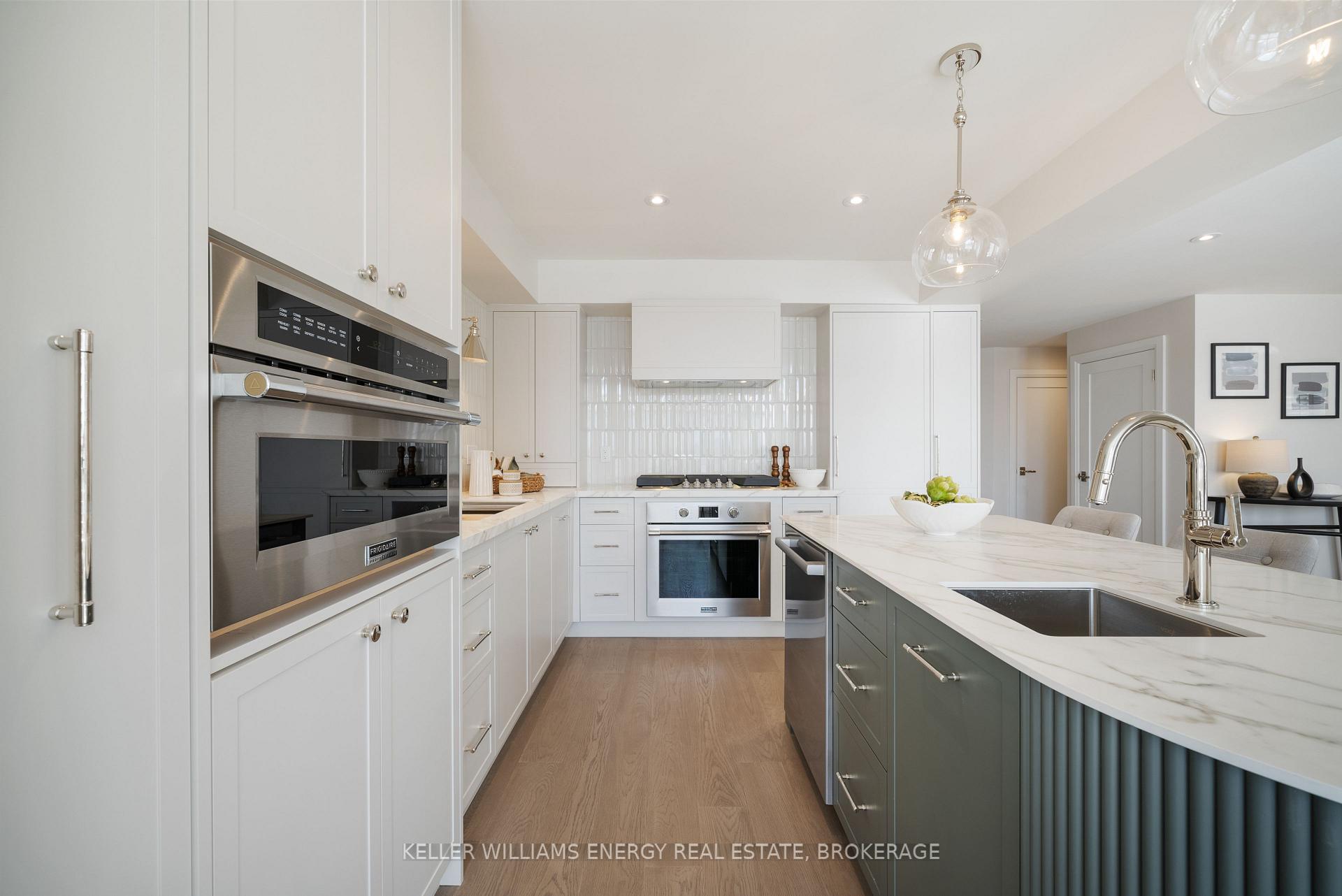 Photo 9 of 903 Coldstream Drive, Oshawa, Taunton — HOMEH