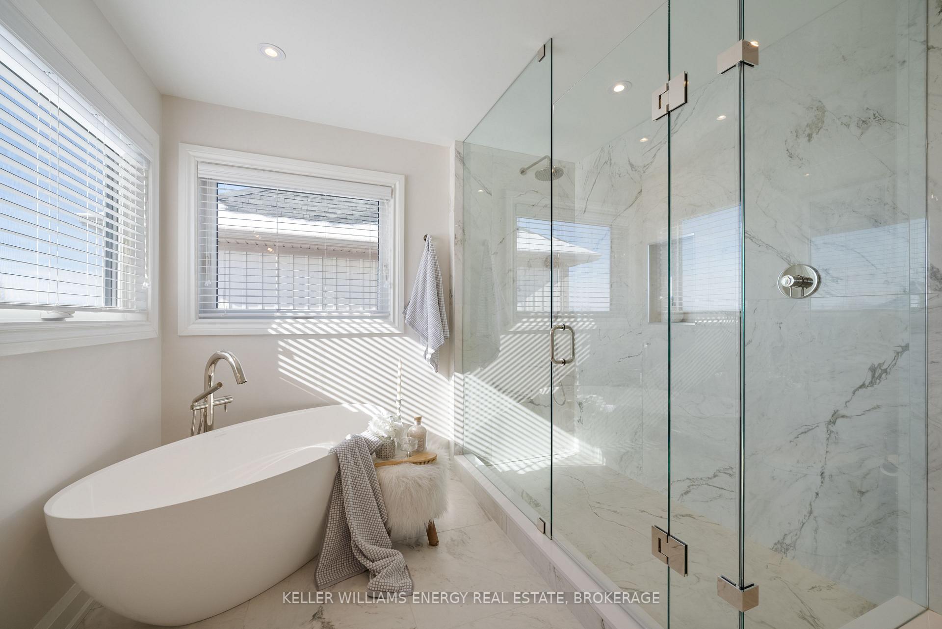 Photo 16 of 903 Coldstream Drive, Oshawa, Taunton — HOMEH