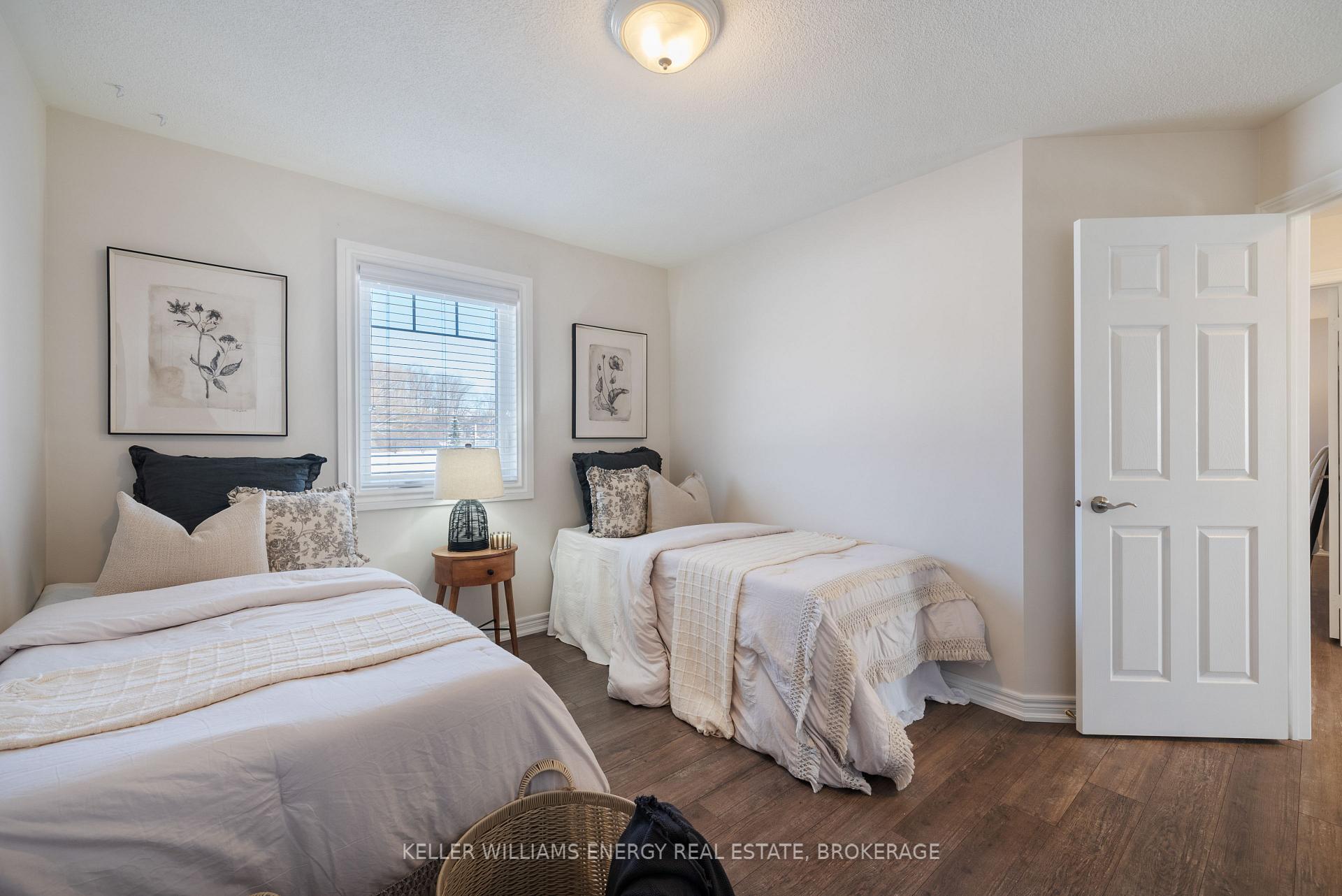 Photo 25 of 903 Coldstream Drive, Oshawa, Taunton — HOMEH