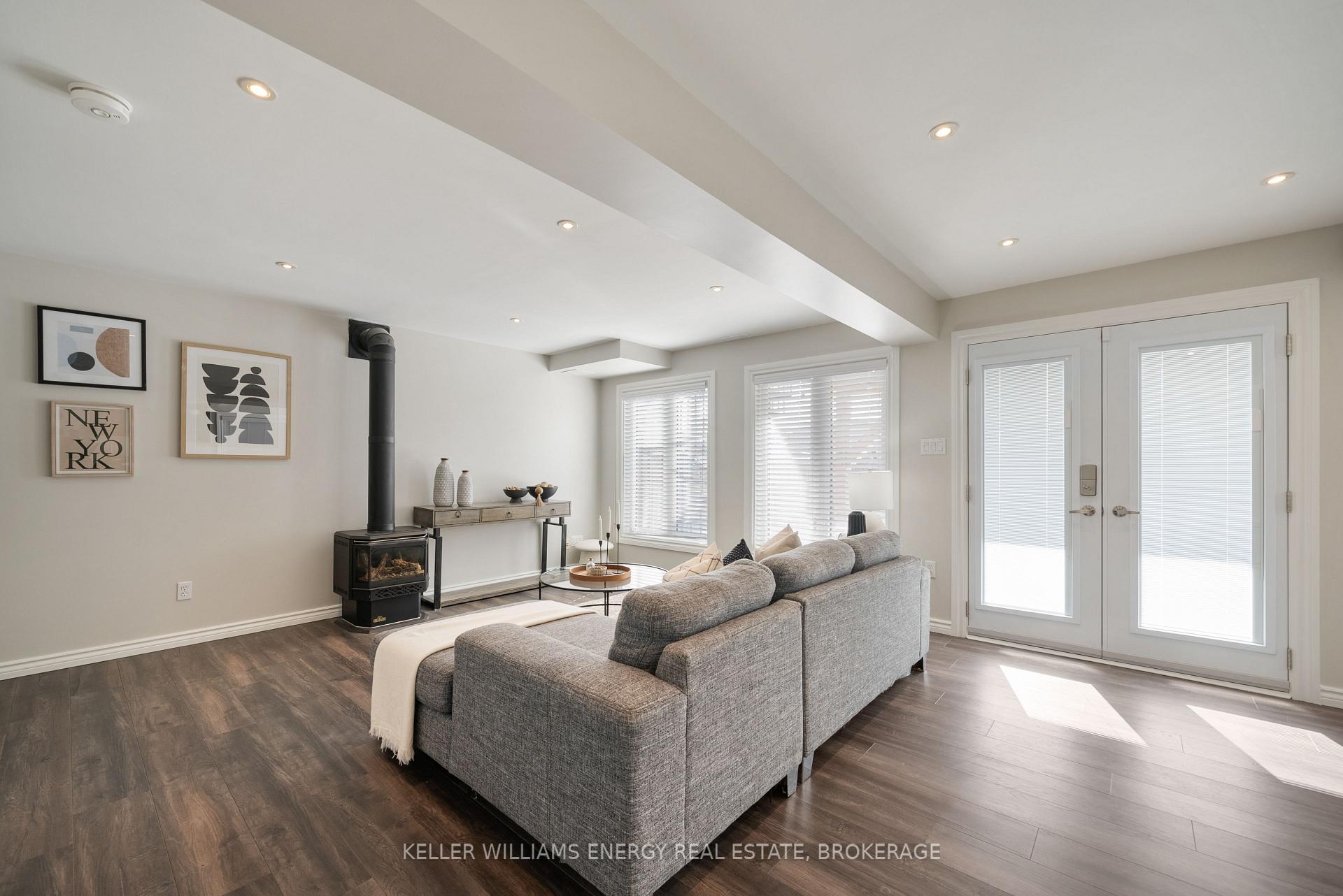 Photo 28 of 903 Coldstream Drive, Oshawa, Taunton — HOMEH