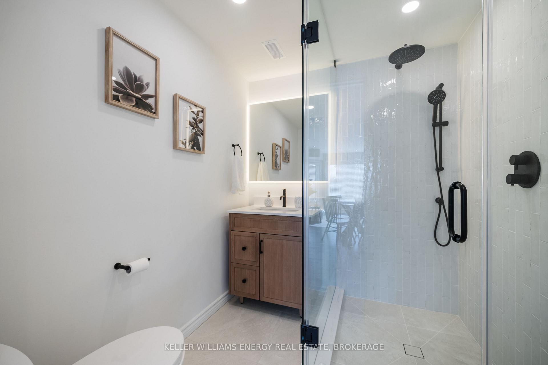 Photo 31 of 903 Coldstream Drive, Oshawa, Taunton — HOMEH