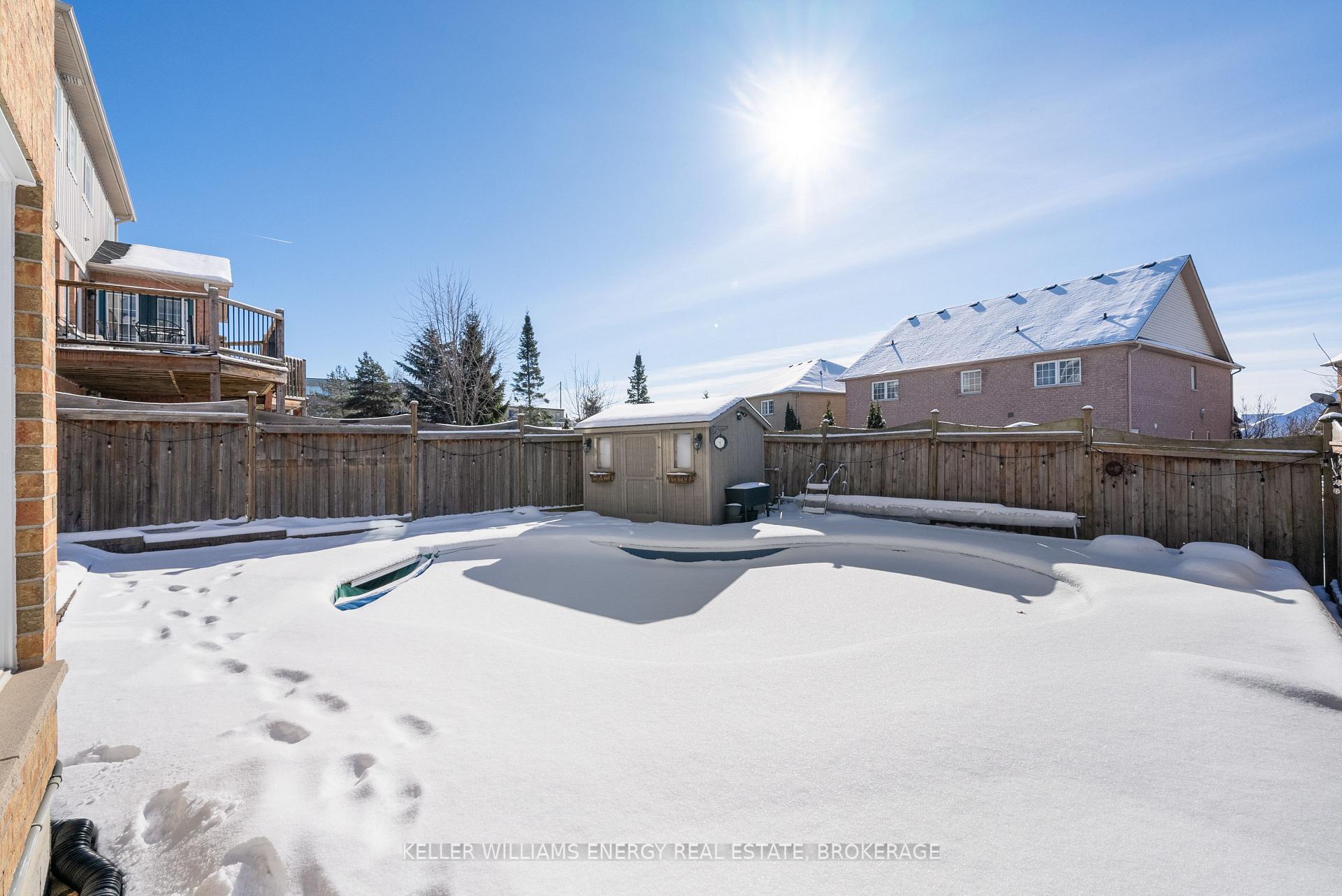 Photo 32 of 903 Coldstream Drive, Oshawa, Taunton — HOMEH