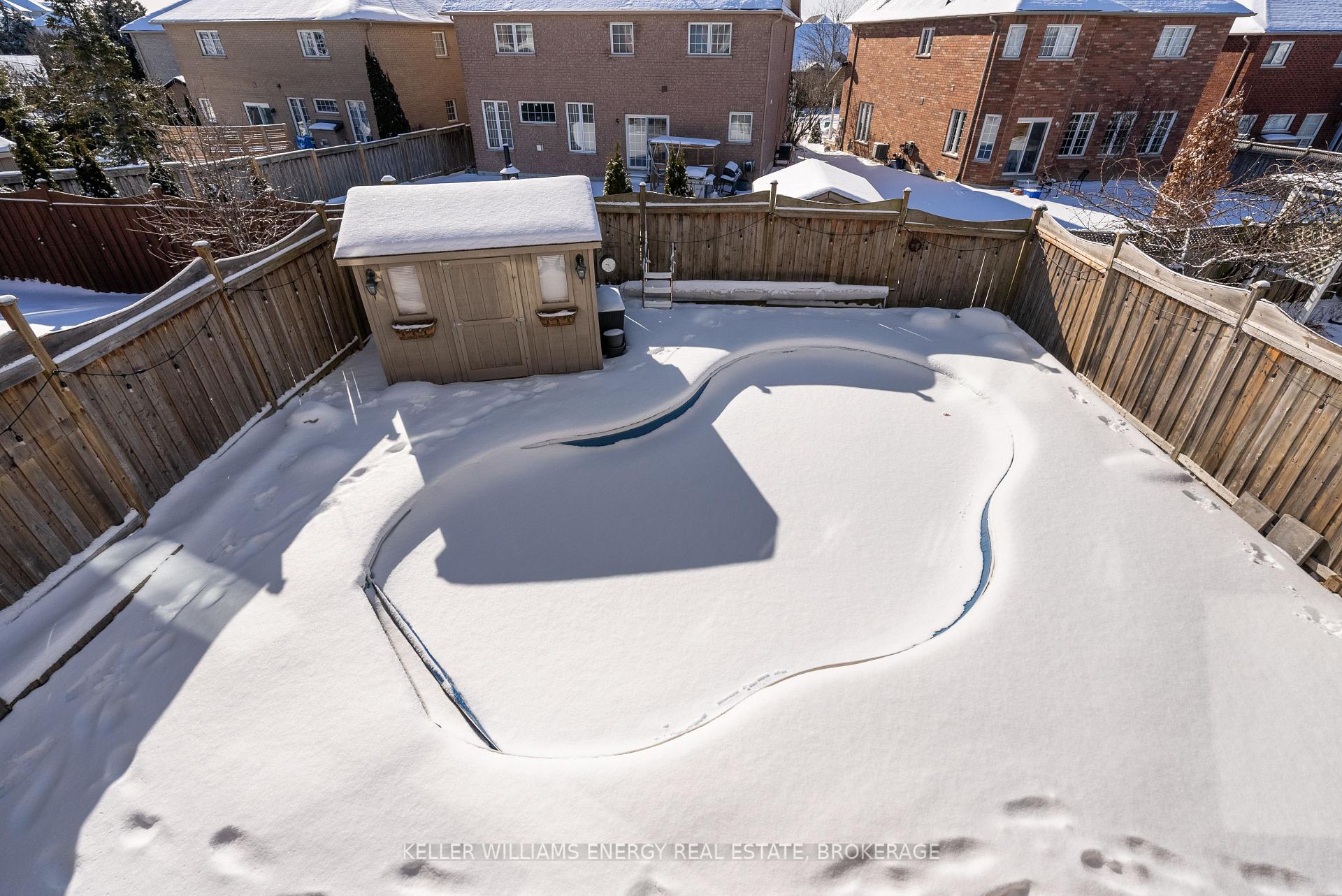 Photo 35 of 903 Coldstream Drive, Oshawa, Taunton — HOMEH