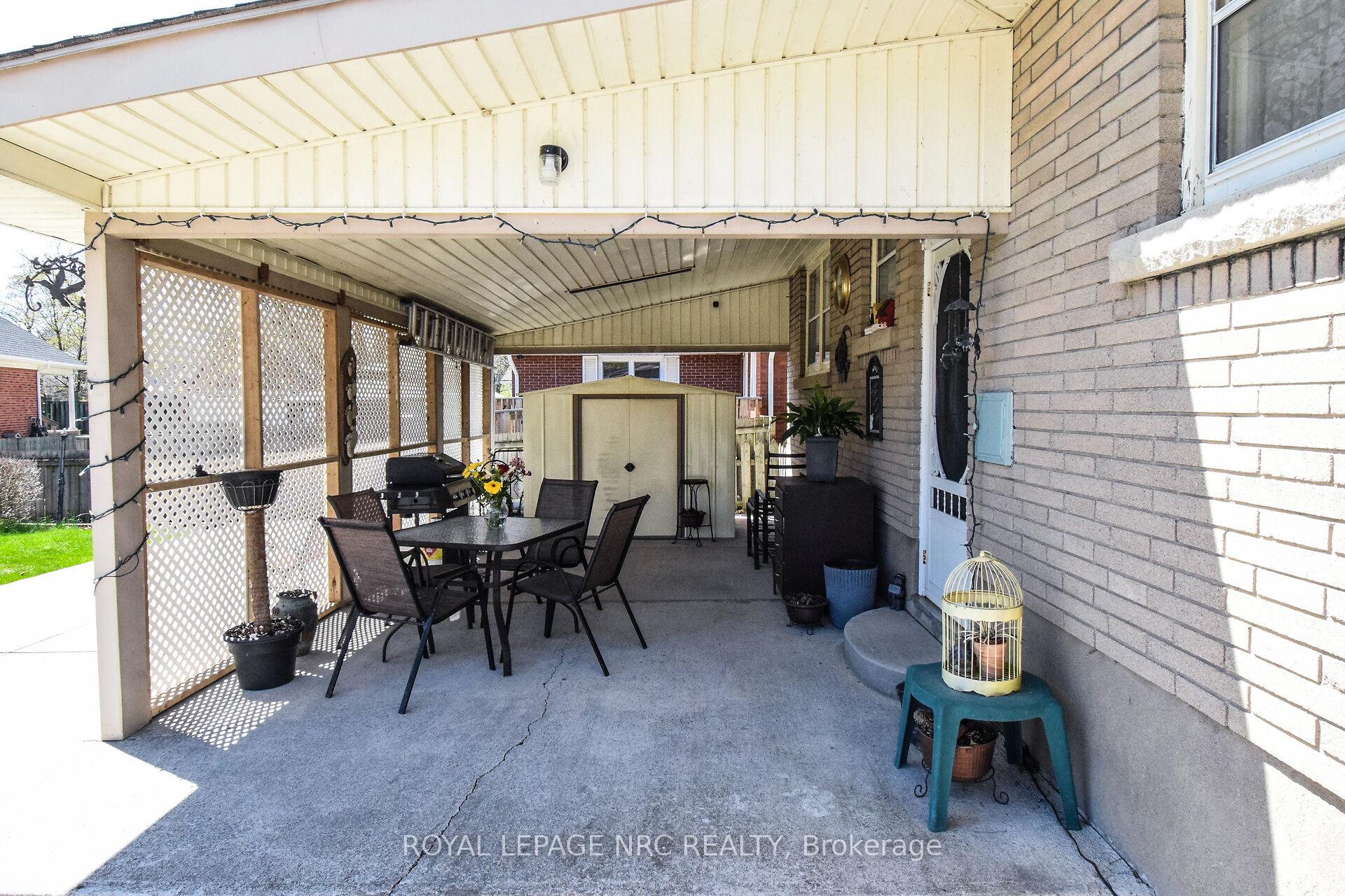 Photo 4 of 514 Ontario Street, St. Catharines, Lakeport — HOMEH